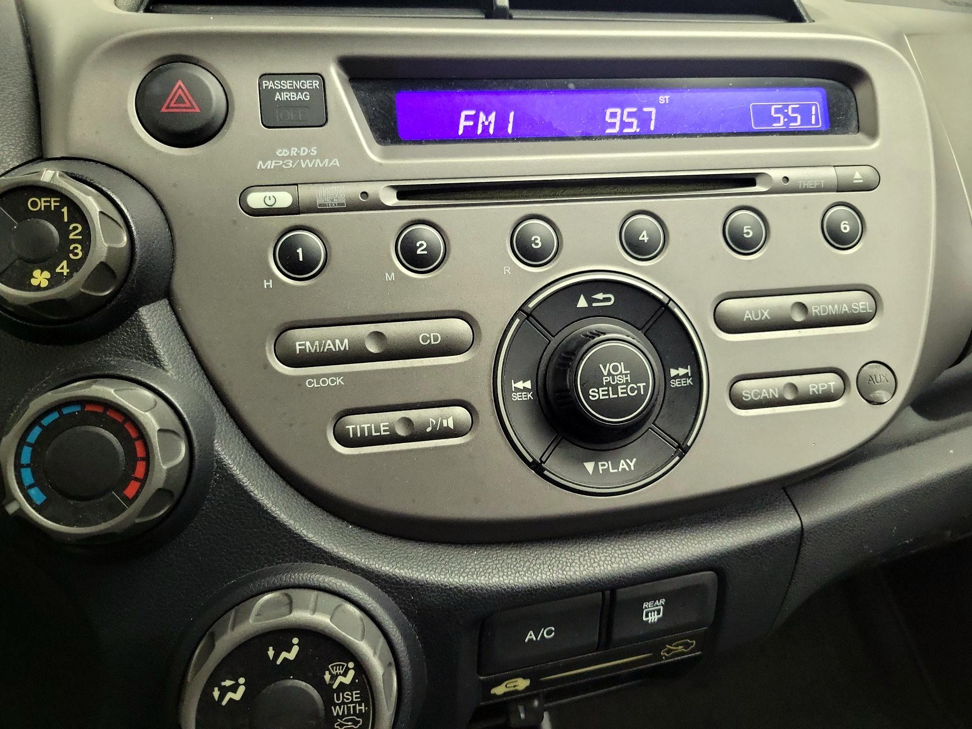 Thumbnail: 2013 Honda Fit - 14