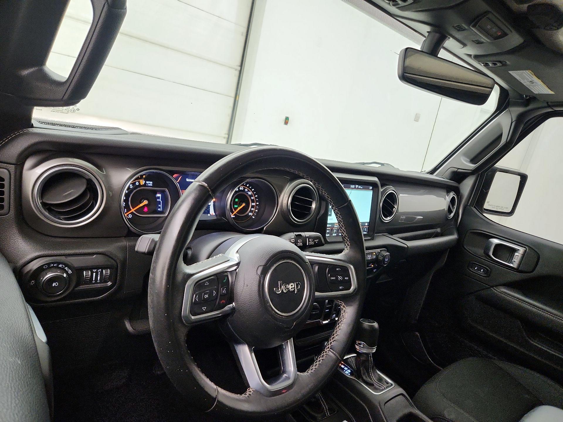 Thumbnail: 2019 Jeep Wrangler - 9