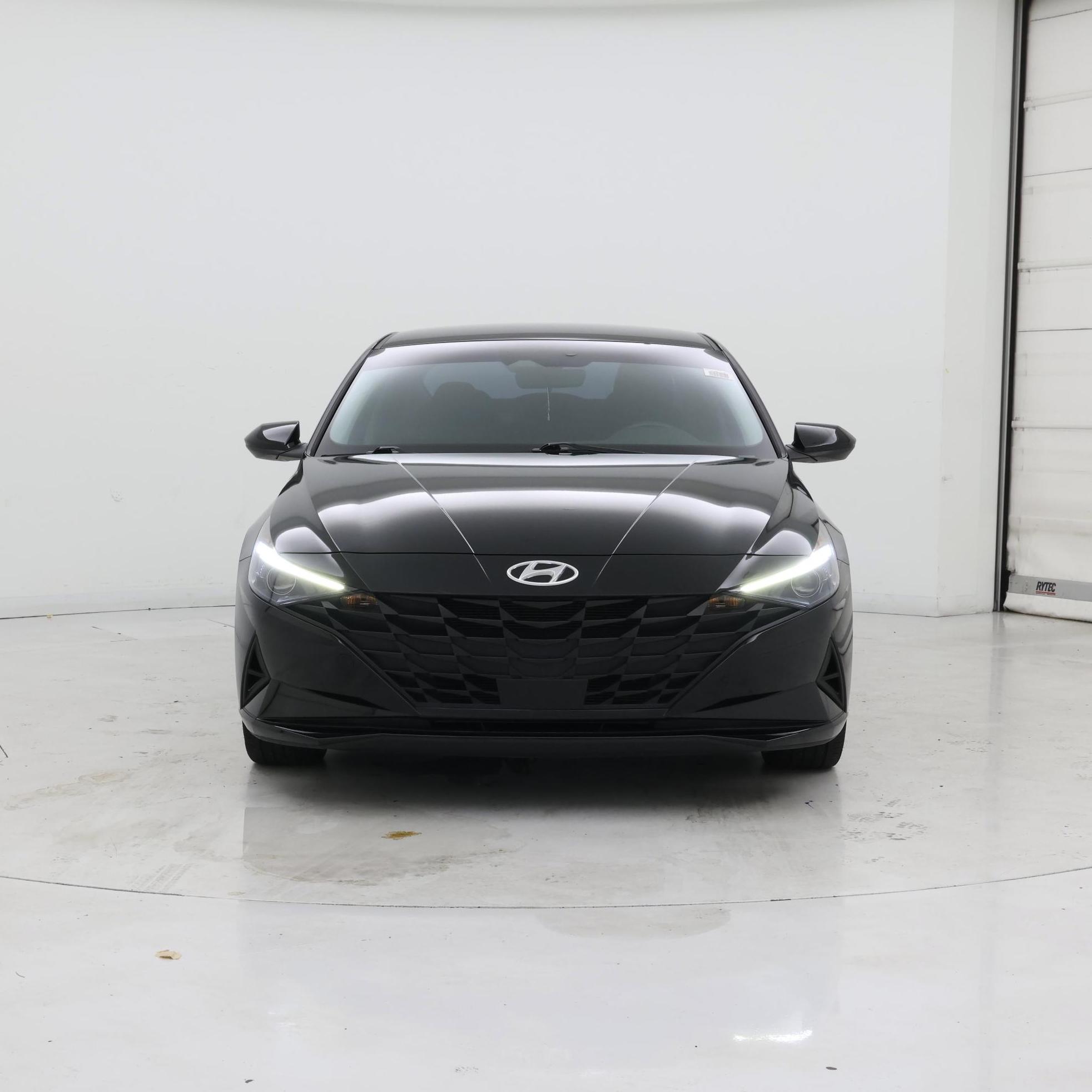 Thumbnail: 2023 Hyundai Elantra - 5