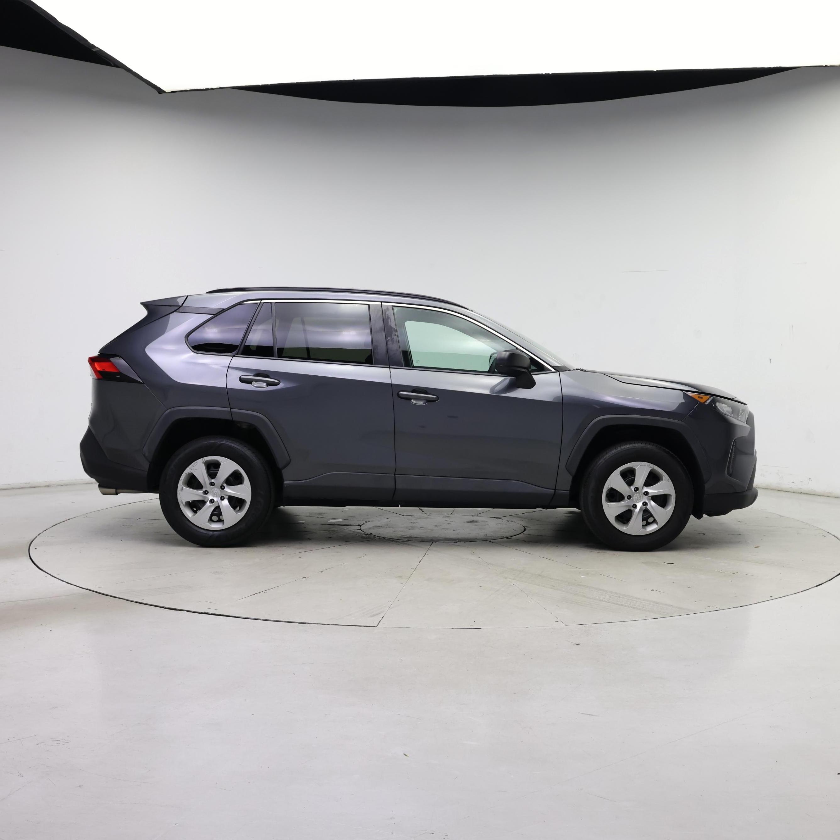 Thumbnail: 2020 Toyota RAV4 - 7