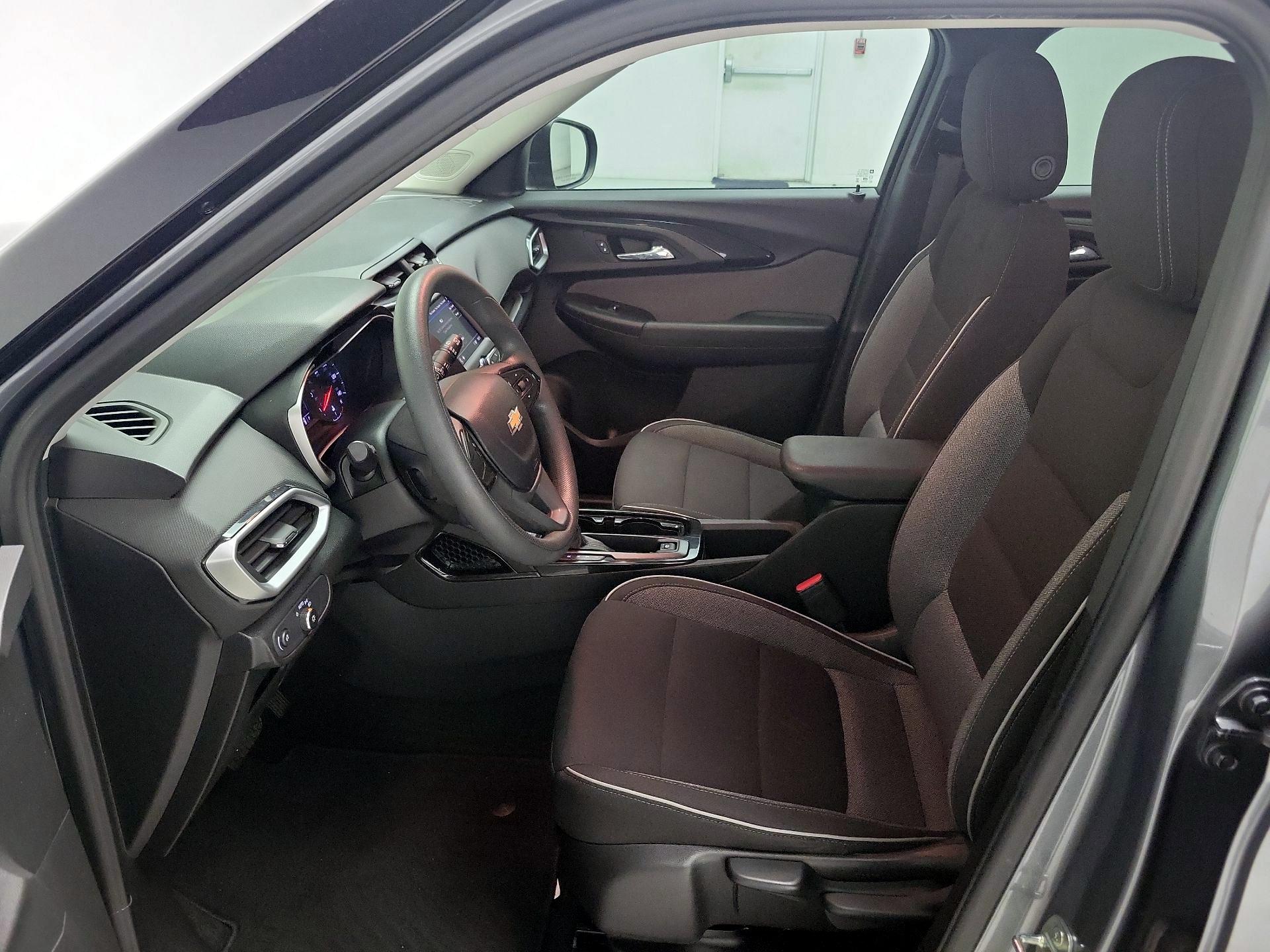 Thumbnail: 2021 Chevrolet TrailBlazer - 11