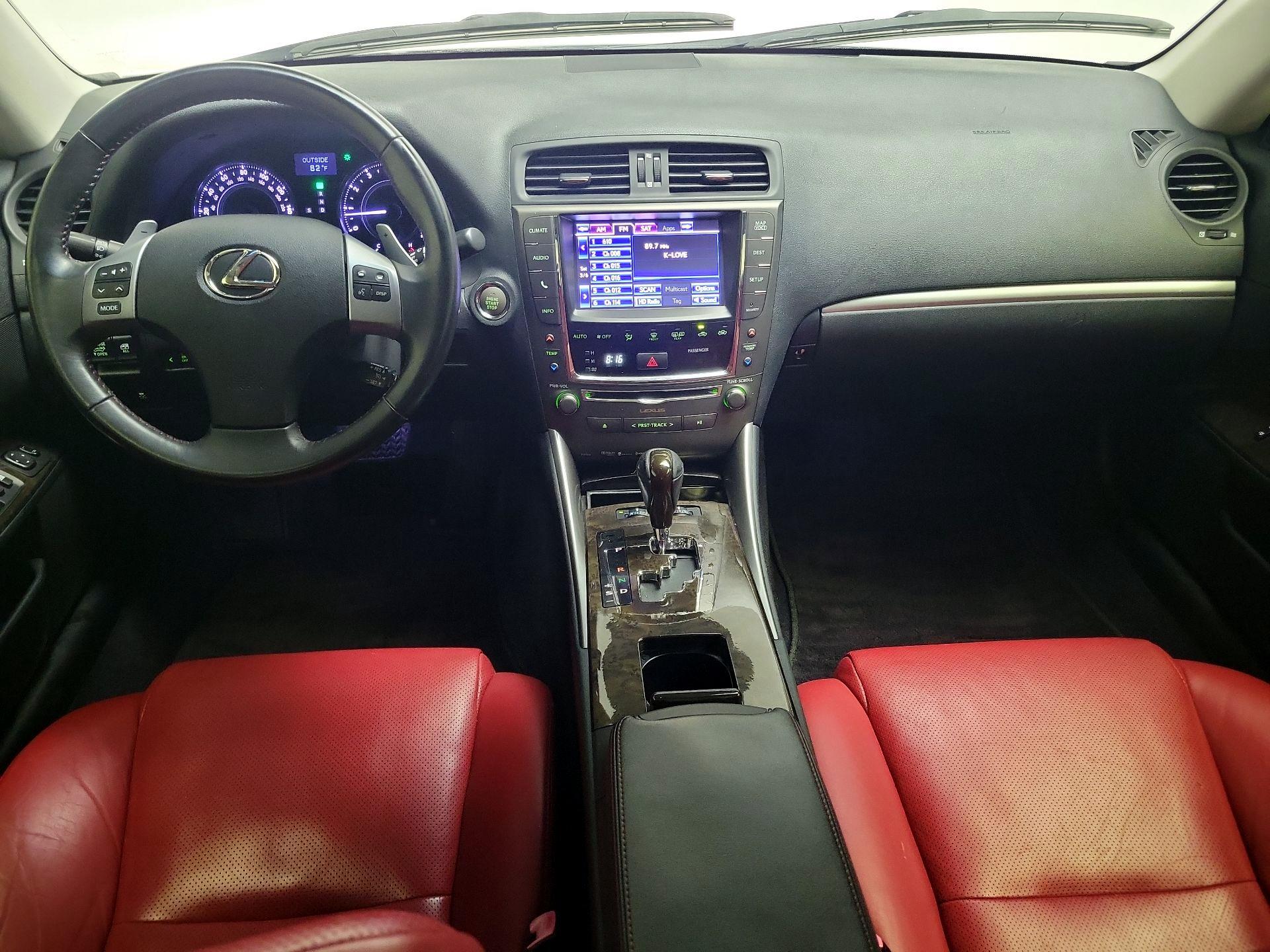 Thumbnail: 2015 Lexus IS - 9
