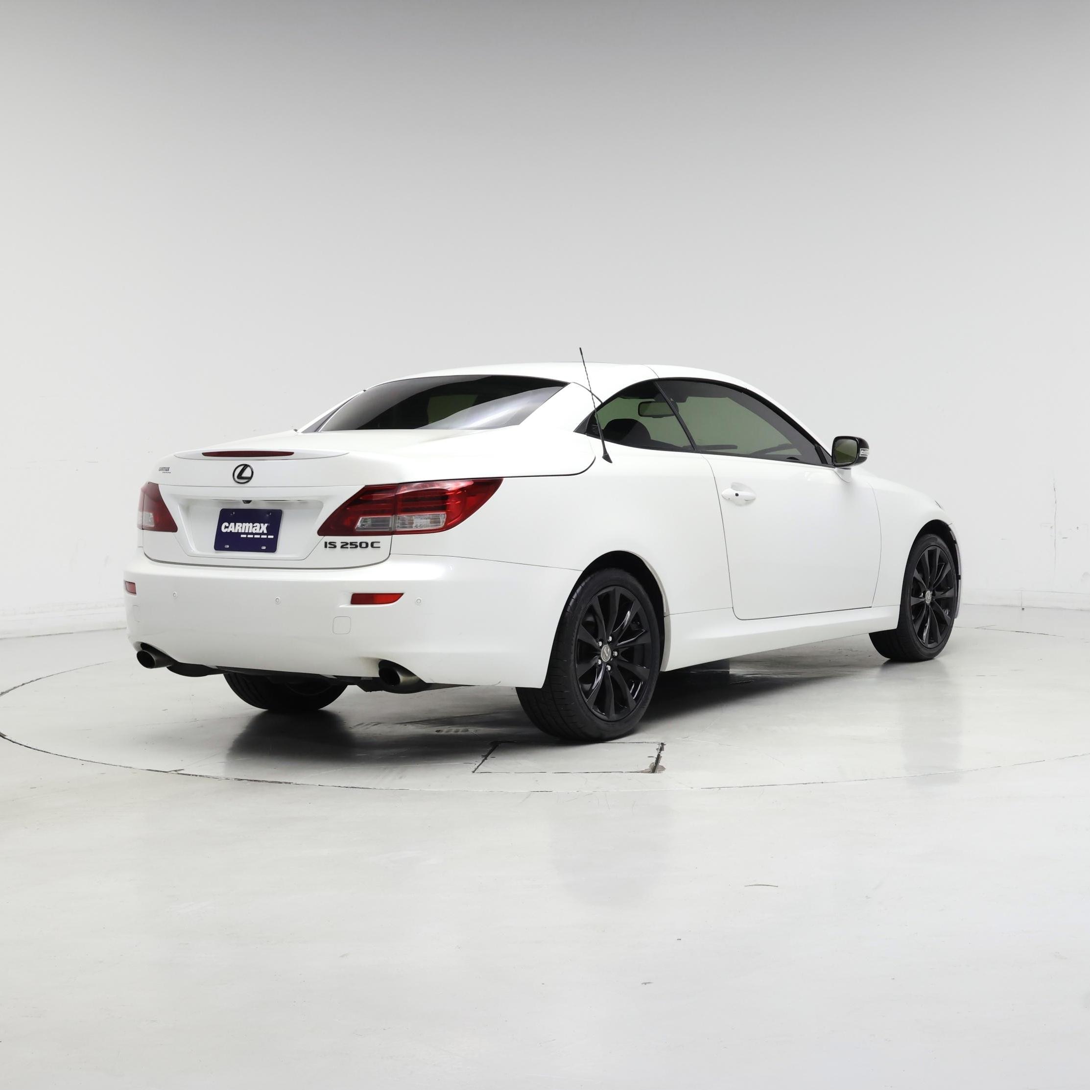 Thumbnail: 2015 Lexus IS - 8