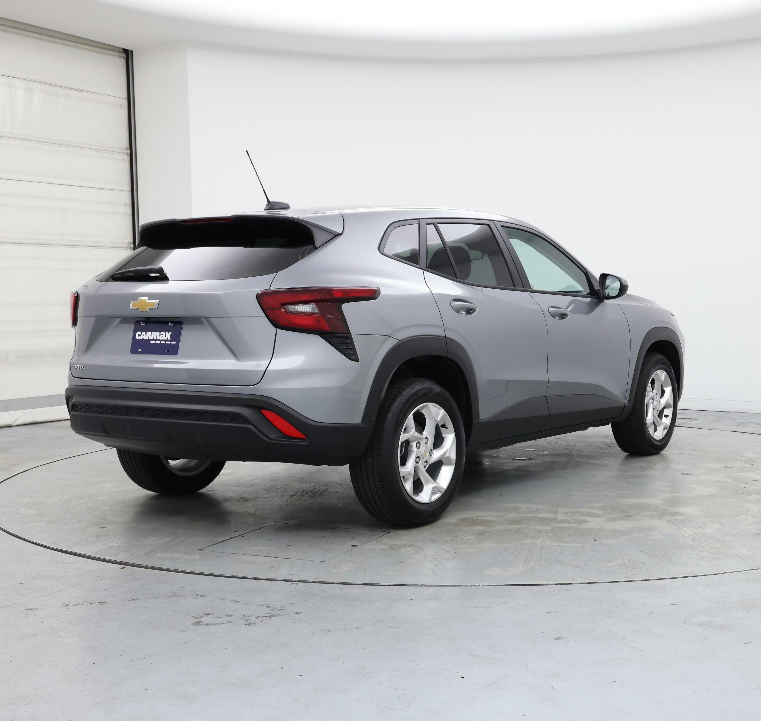 Thumbnail: 2025 Chevrolet Trax - 8