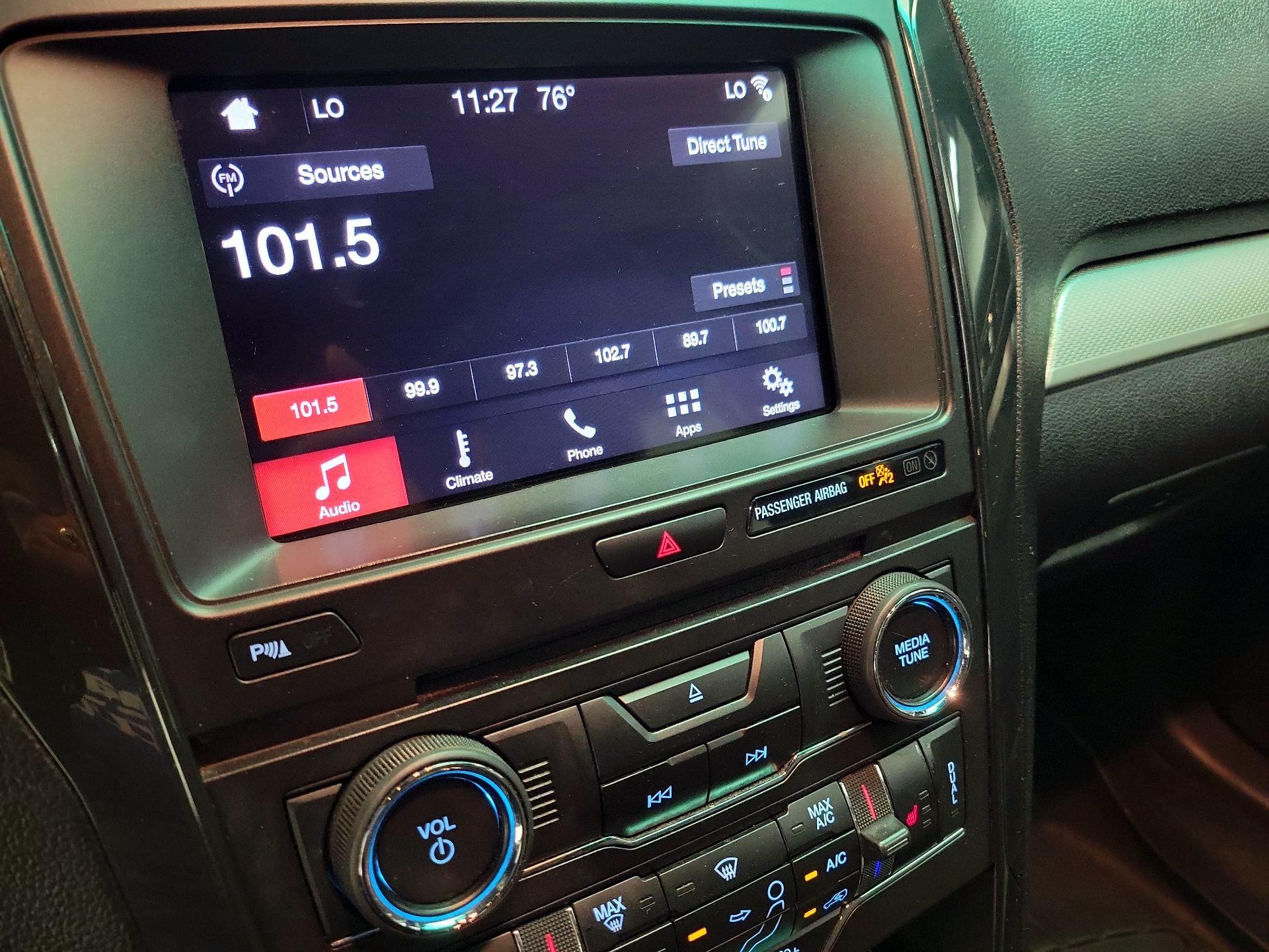 Thumbnail: 2017 Ford Explorer - 15