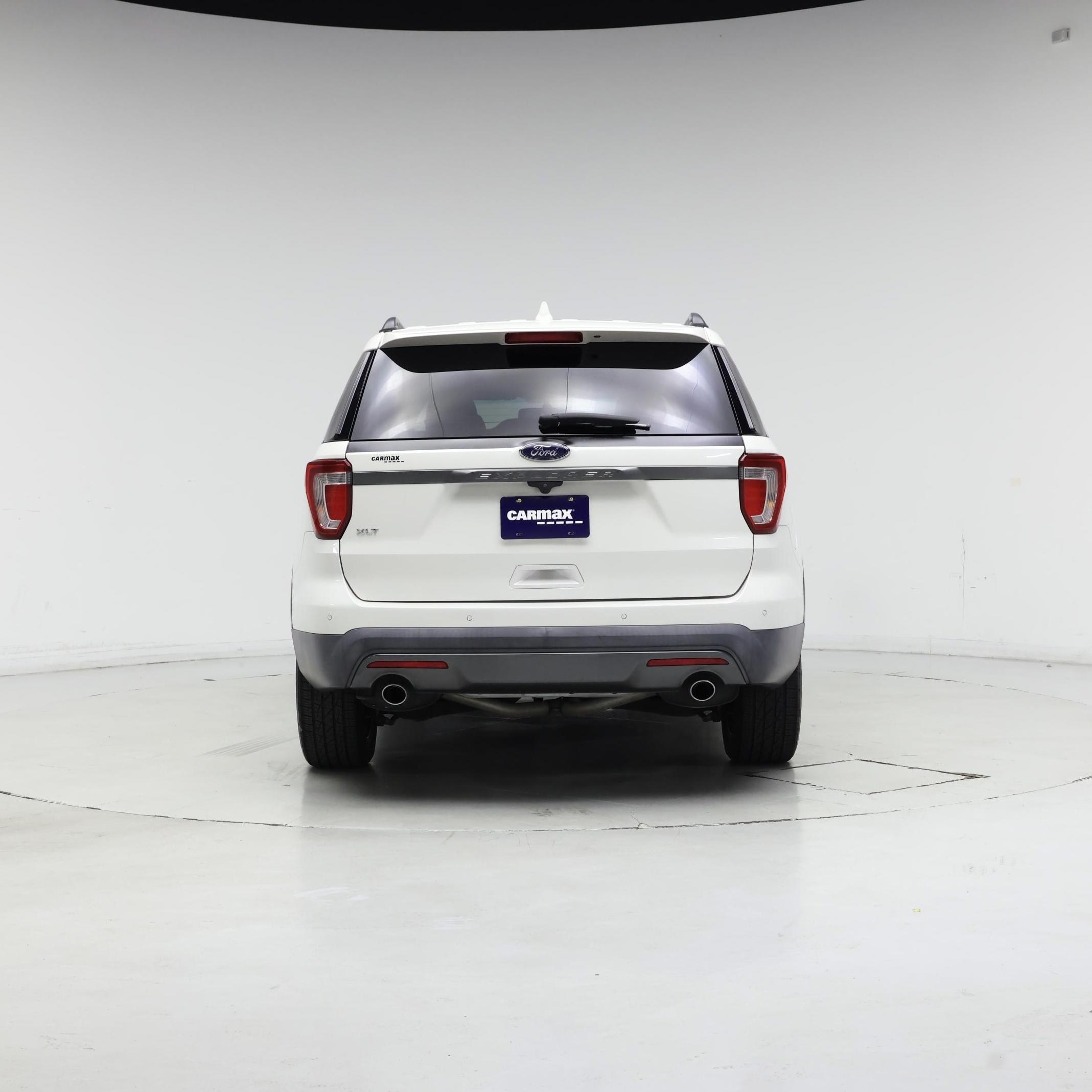Thumbnail: 2017 Ford Explorer - 6