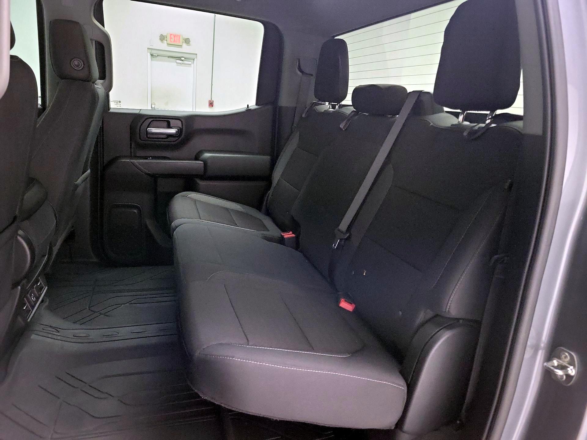 Thumbnail: 2020 Chevrolet Silverado 1500 - 19