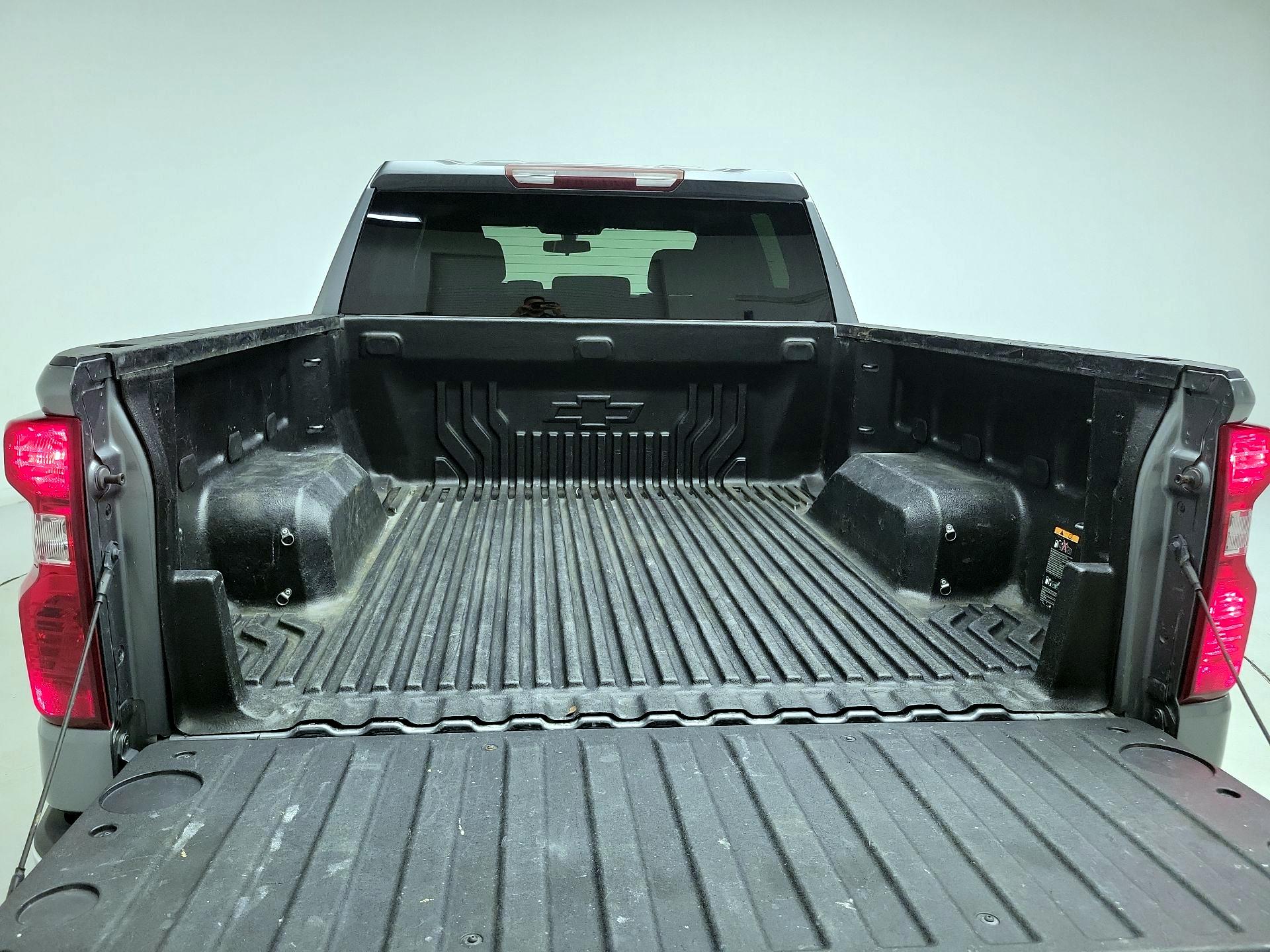 Thumbnail: 2020 Chevrolet Silverado 1500 - 20