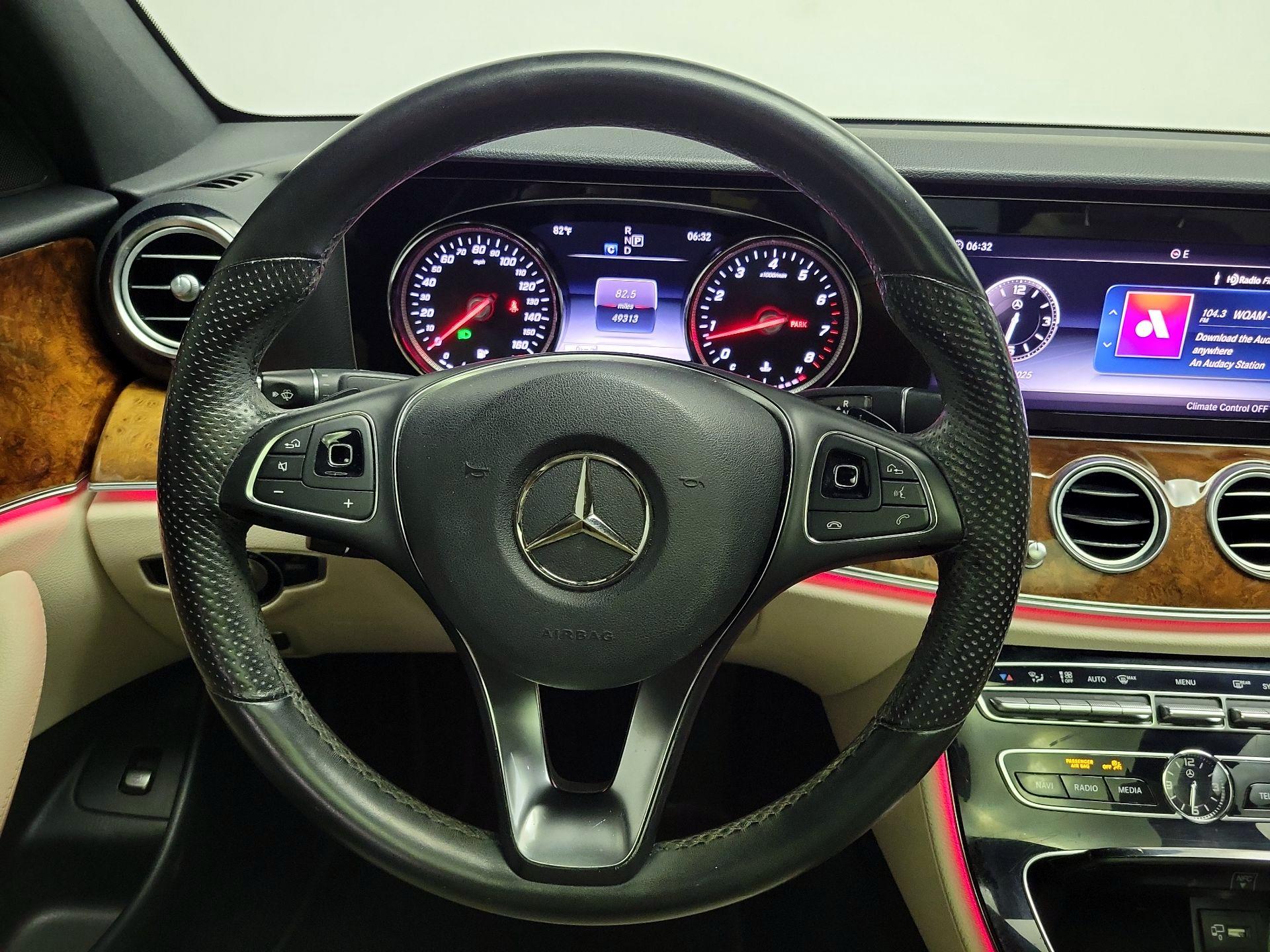 Thumbnail: 2018 Mercedes-Benz E-Class - 10