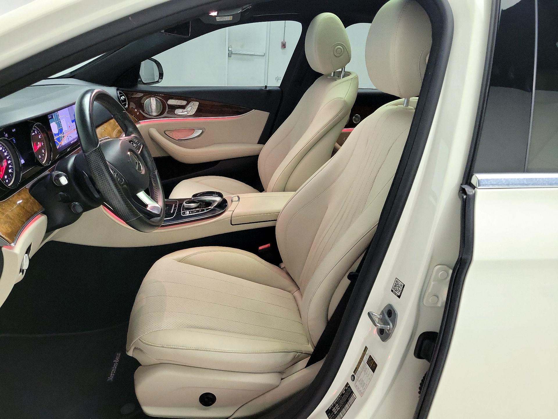 Thumbnail: 2018 Mercedes-Benz E-Class - 11