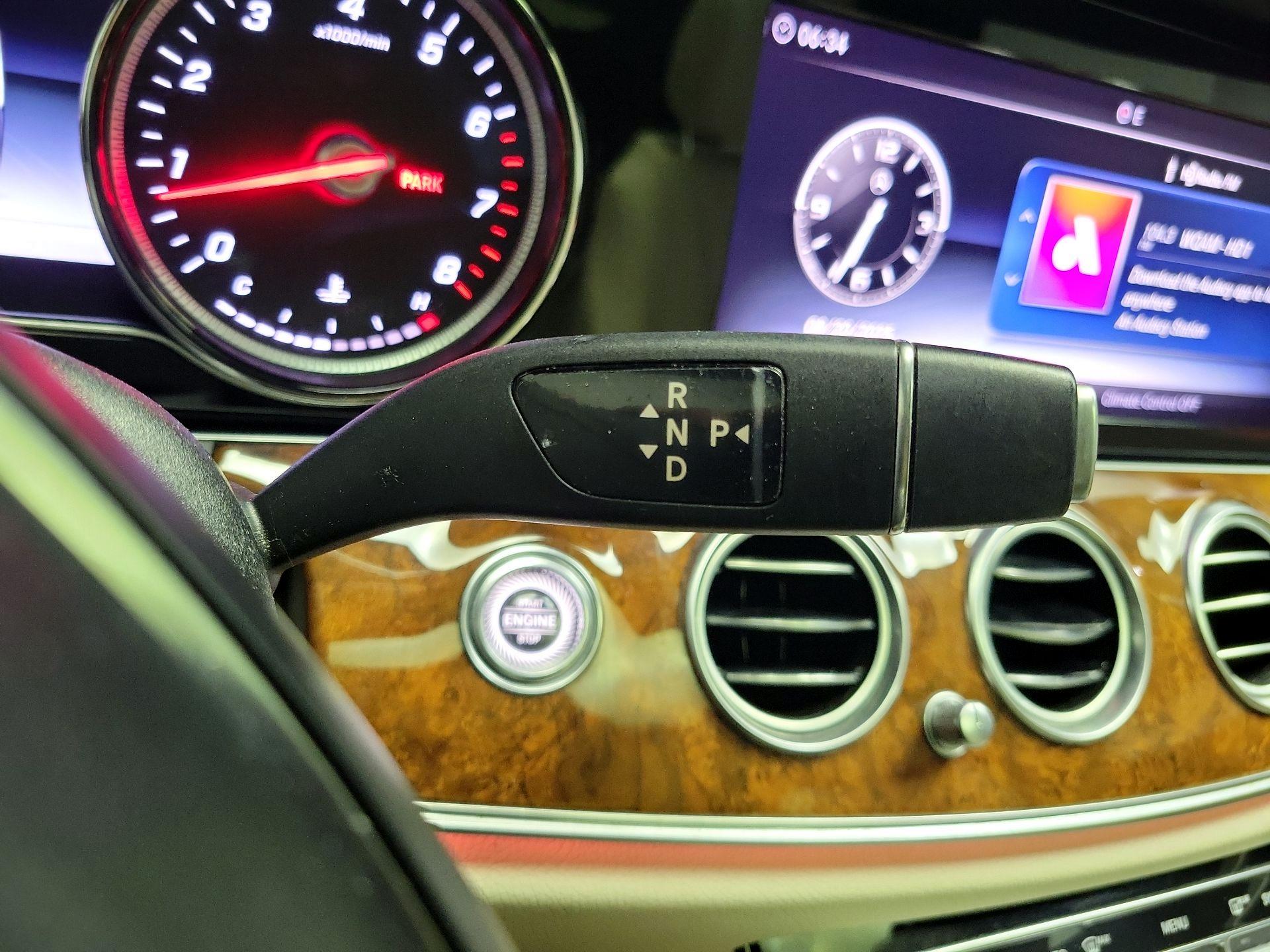 Thumbnail: 2018 Mercedes-Benz E-Class - 18