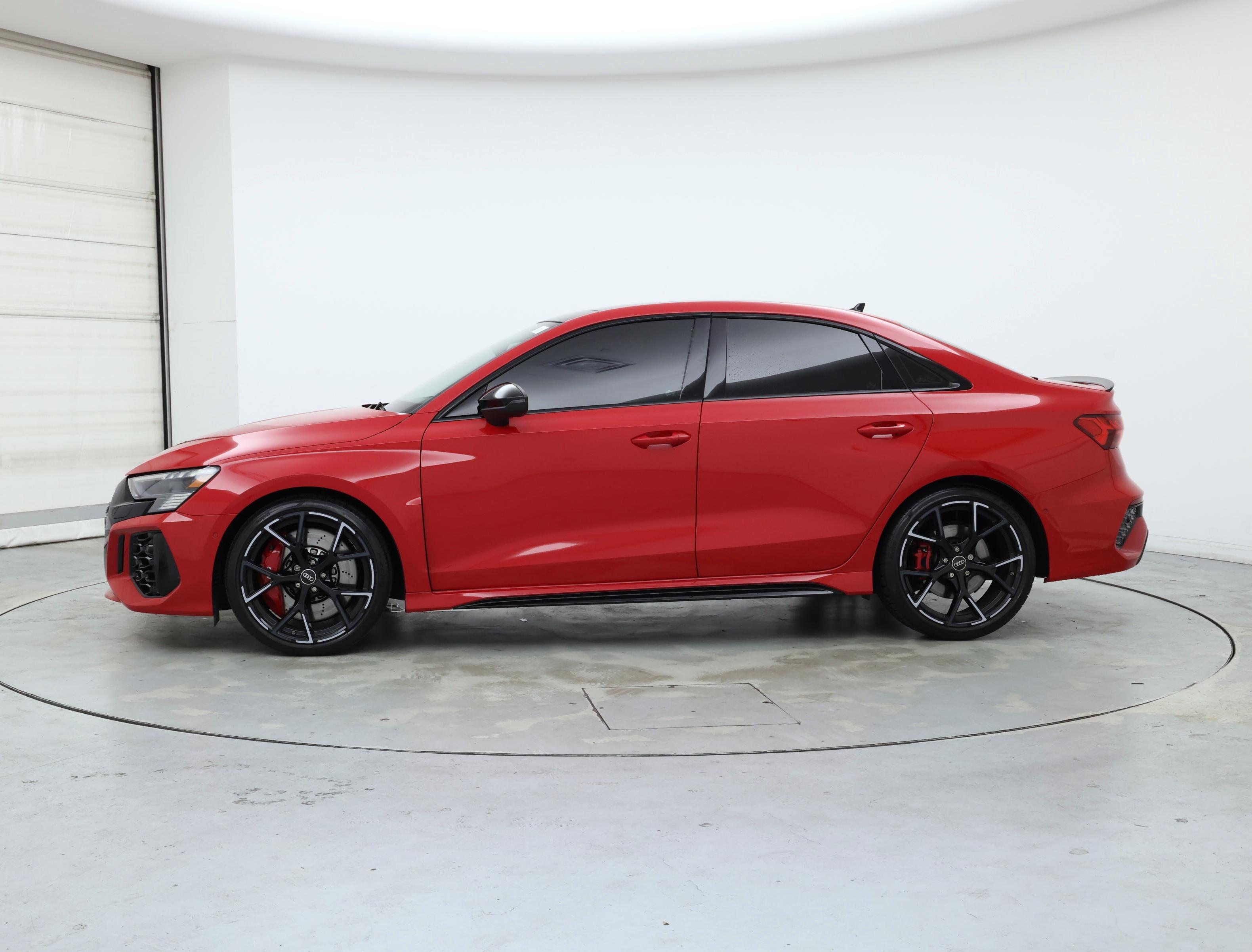 Thumbnail: 2023 Audi RS 3 - 3
