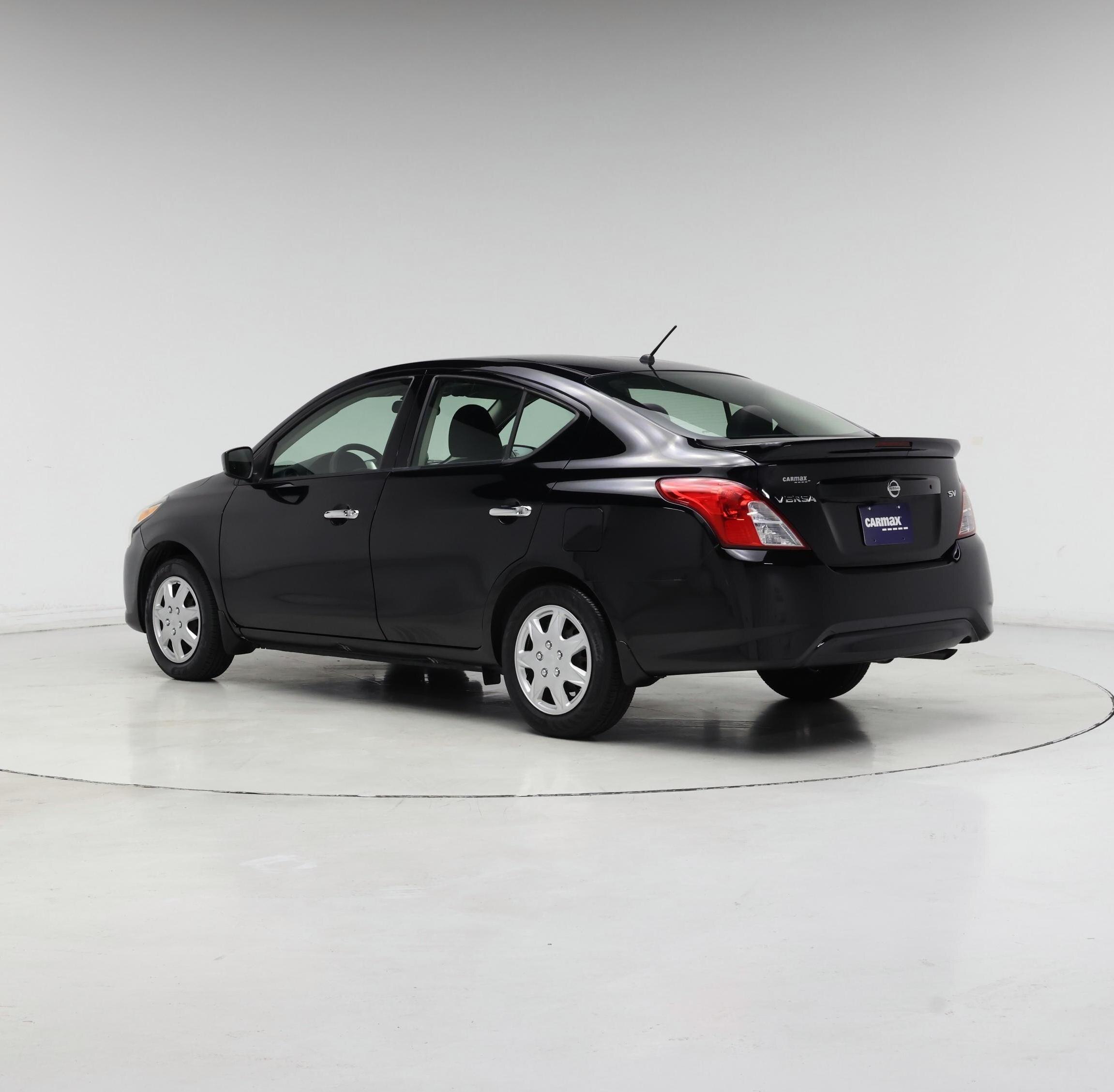 Thumbnail: 2018 Nissan Versa - 2
