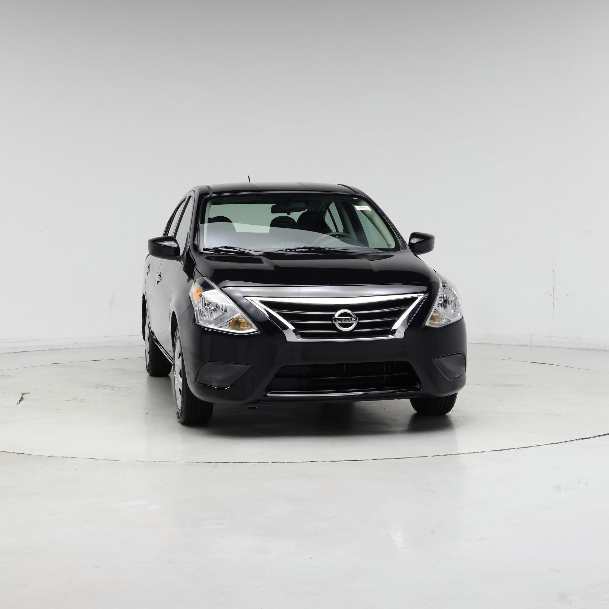Thumbnail: 2018 Nissan Versa - 5
