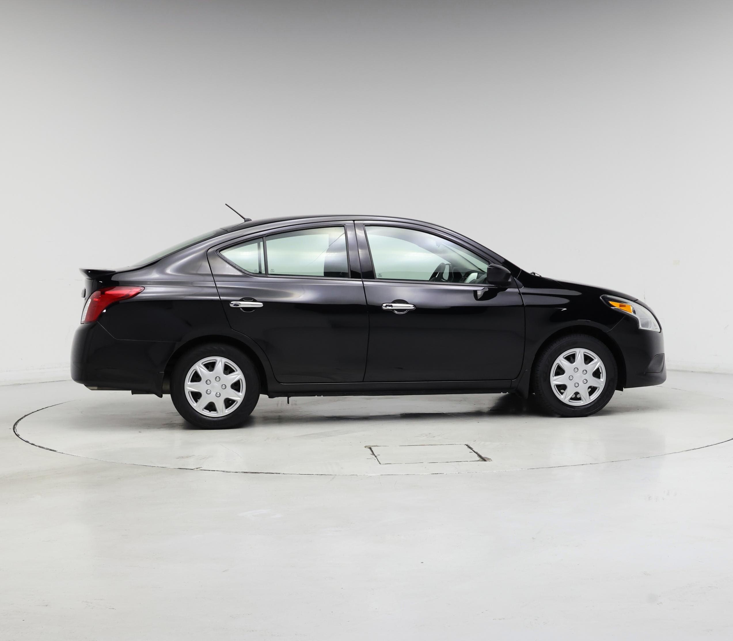 Thumbnail: 2018 Nissan Versa - 7