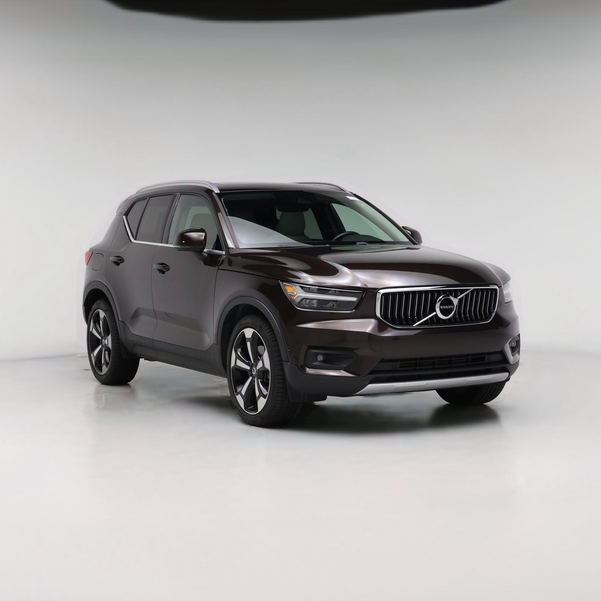 Thumbnail: 2019 Volvo XC40 - 1