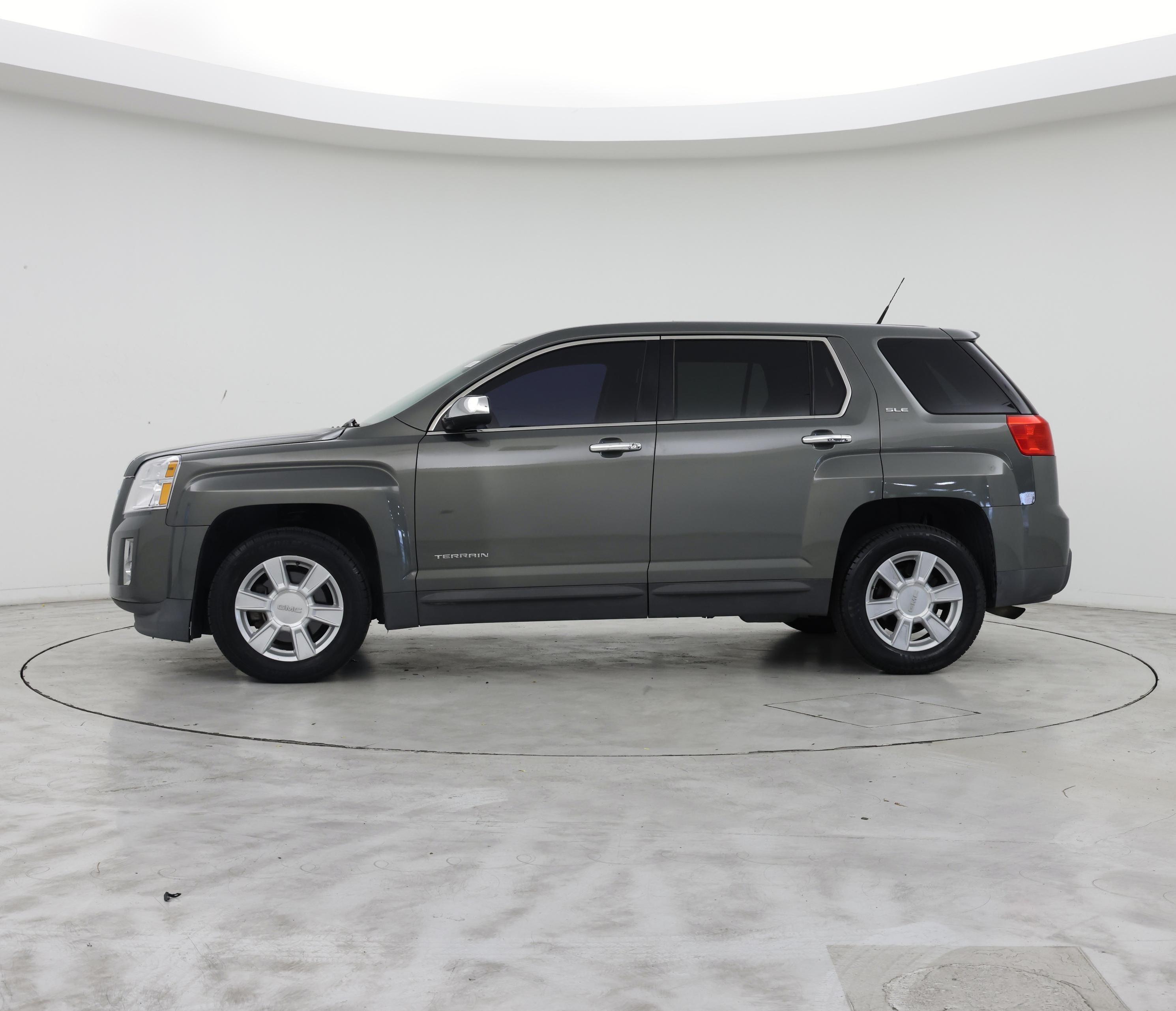 Thumbnail: 2013 GMC Terrain - 3