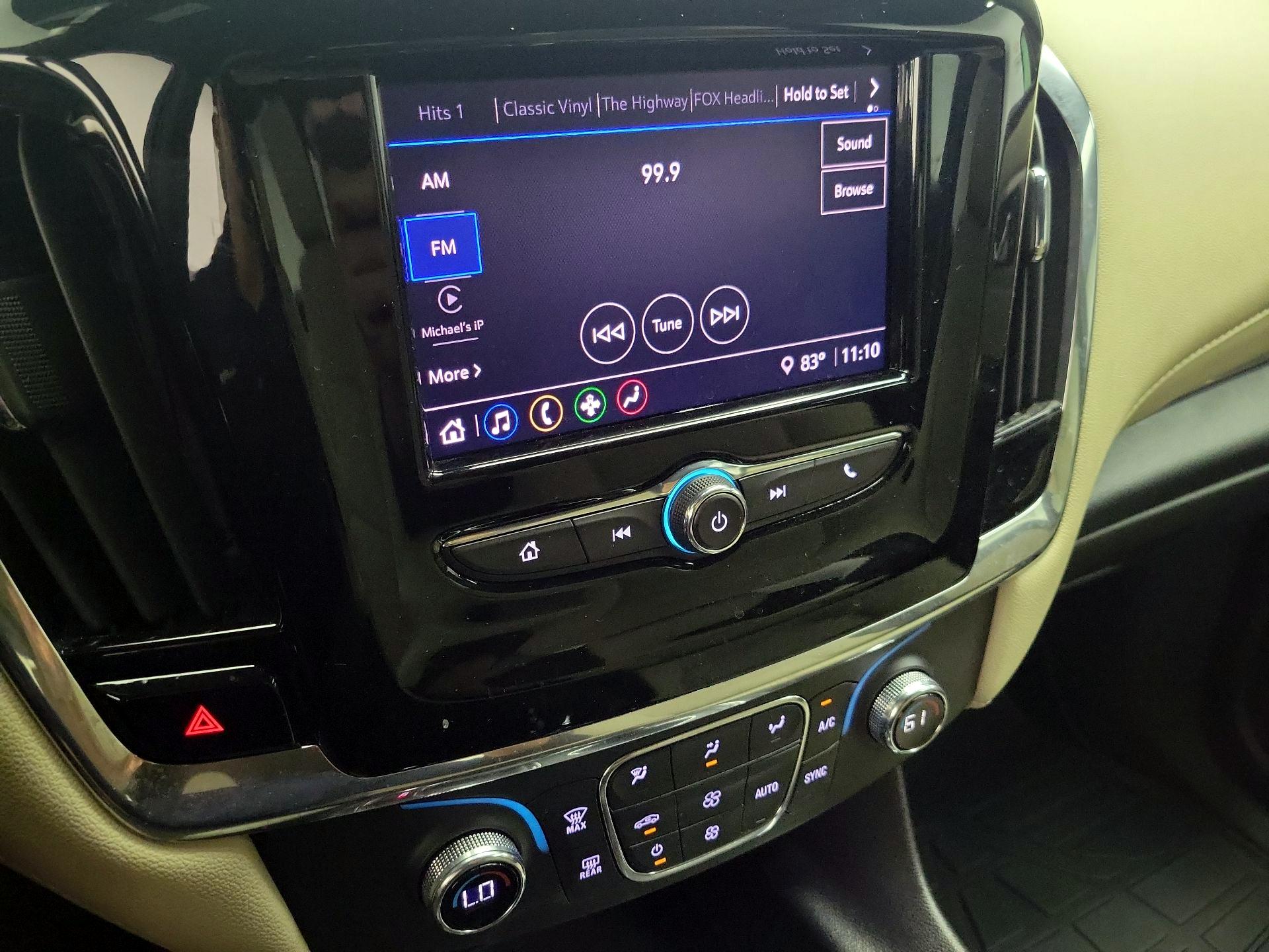 Thumbnail: 2023 Chevrolet Traverse - 14