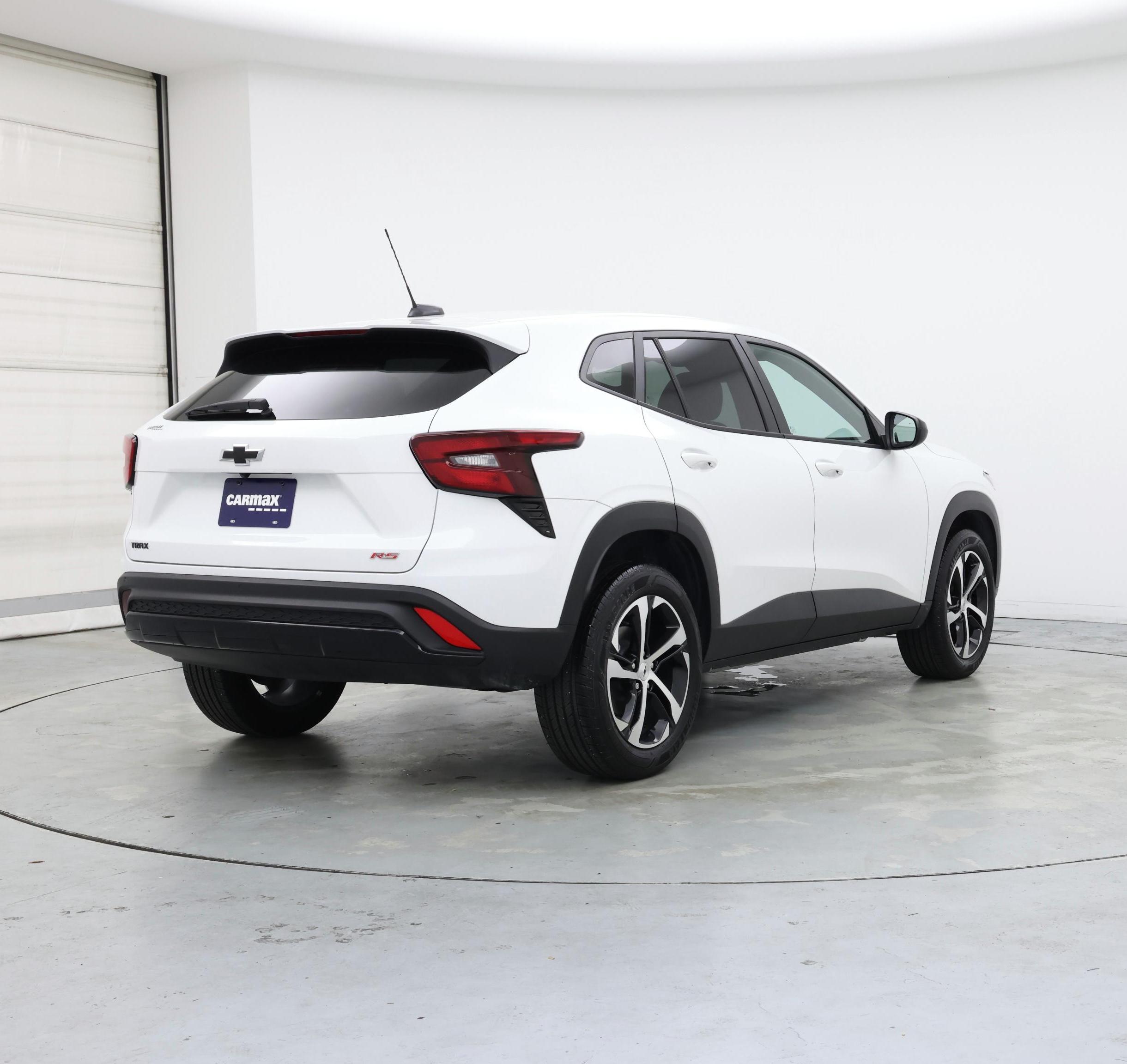 Thumbnail: 2024 Chevrolet Trax - 8
