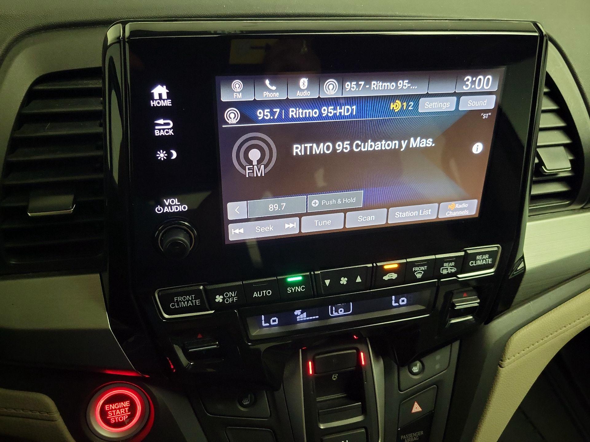 Thumbnail: 2019 Honda Odyssey - 15