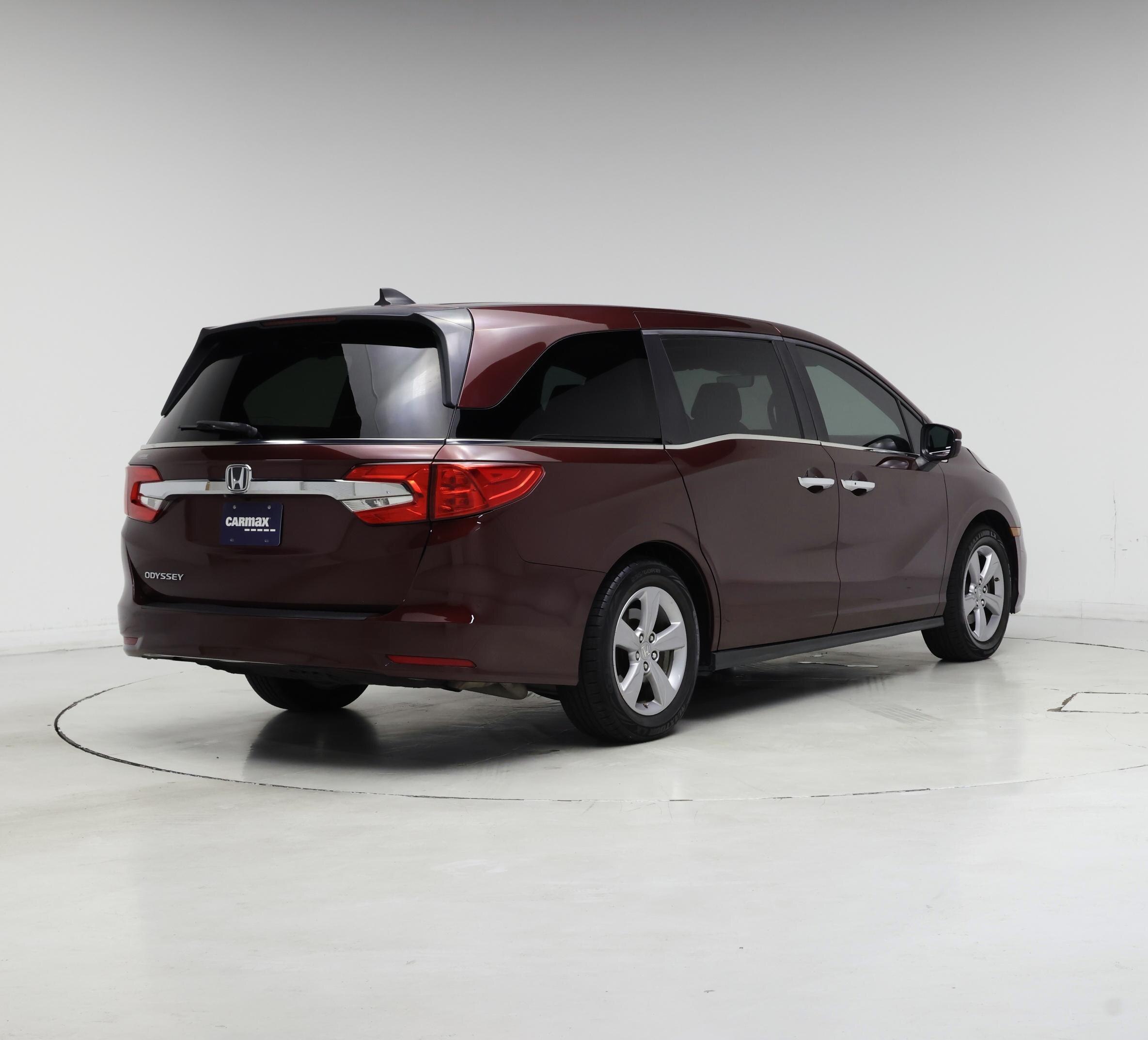 Thumbnail: 2019 Honda Odyssey - 8