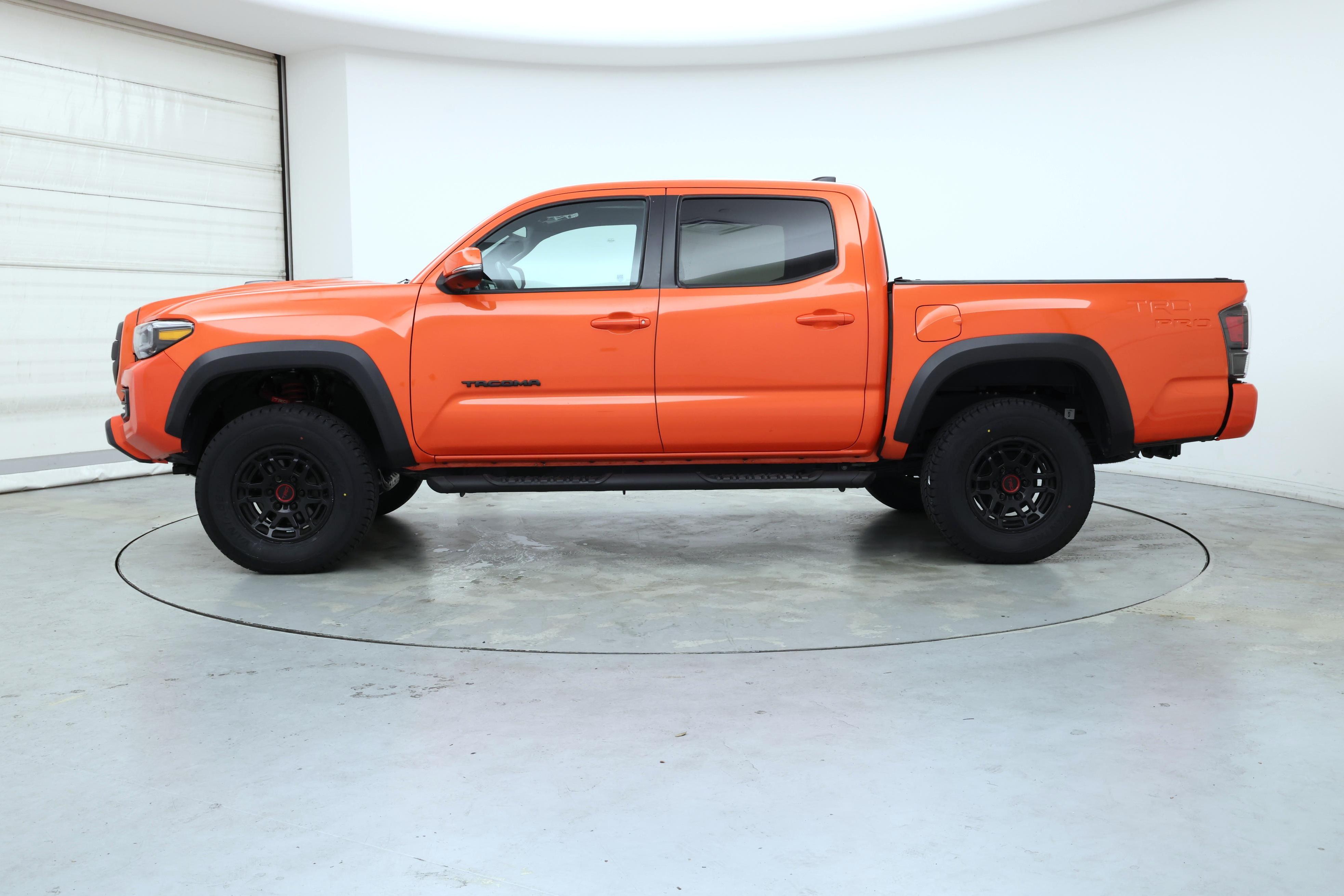 Thumbnail: 2023 Toyota Tacoma - 3