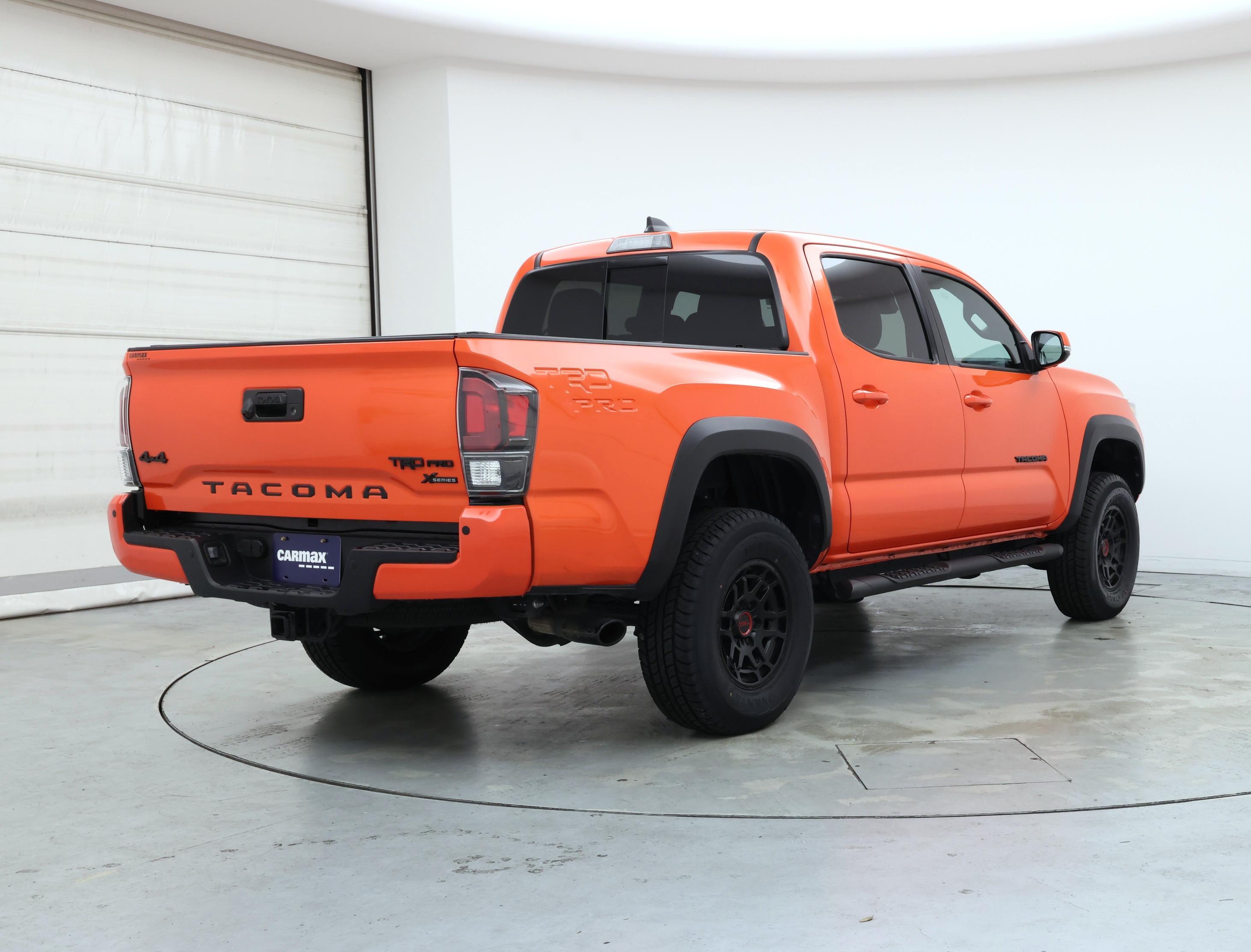 Thumbnail: 2023 Toyota Tacoma - 8