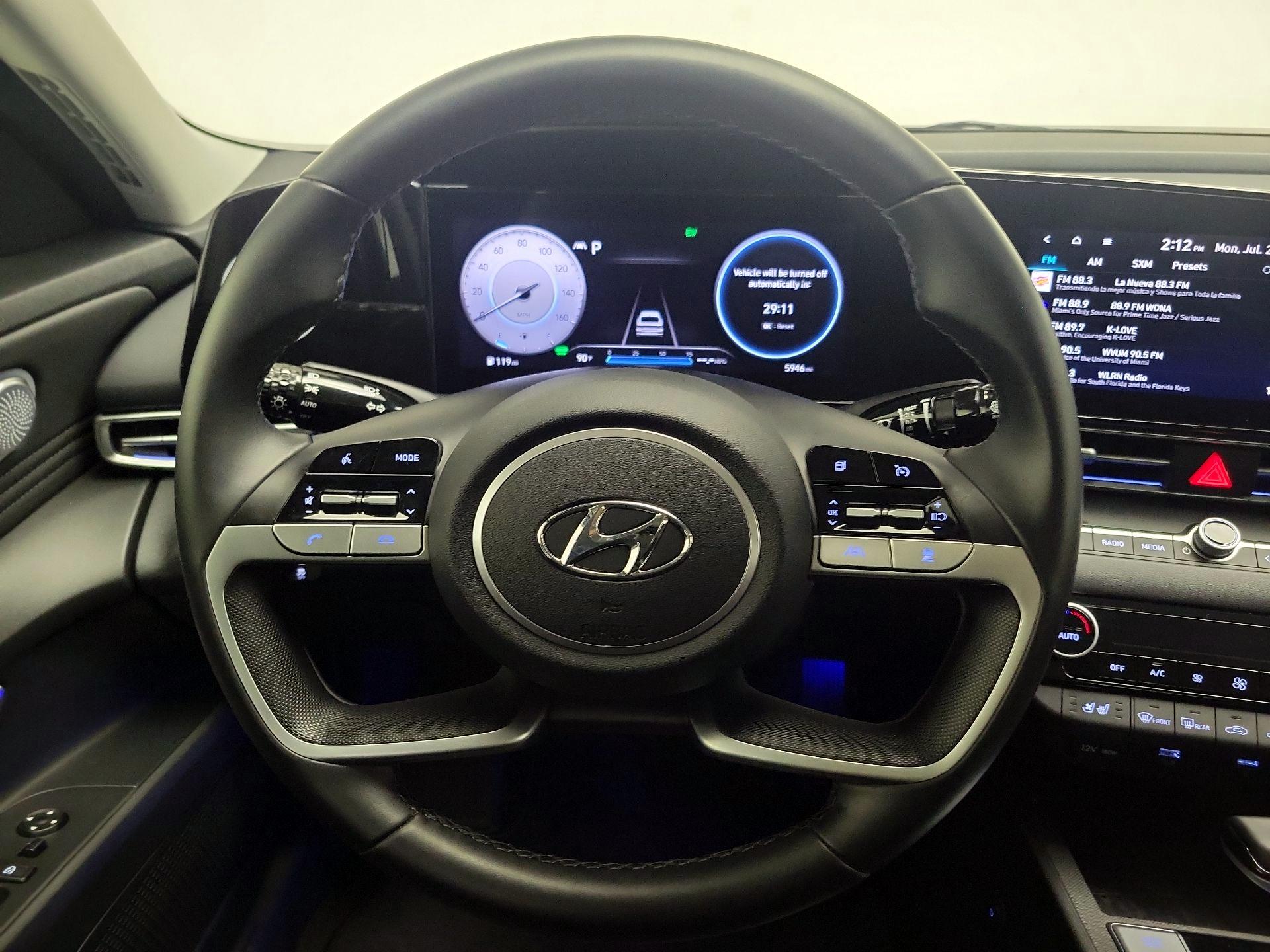 Thumbnail: 2022 Hyundai Elantra - 10