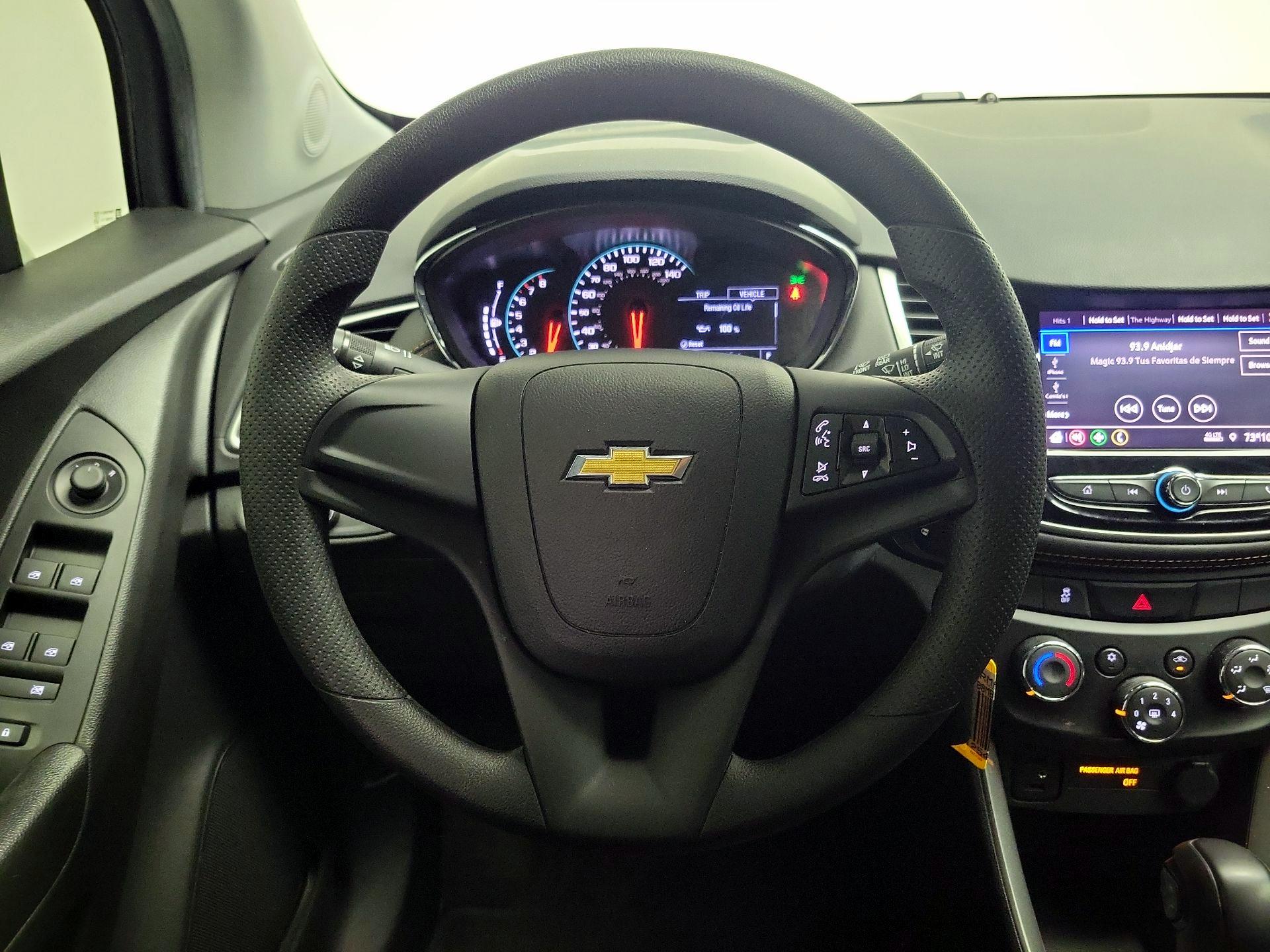 Thumbnail: 2021 Chevrolet Trax - 10