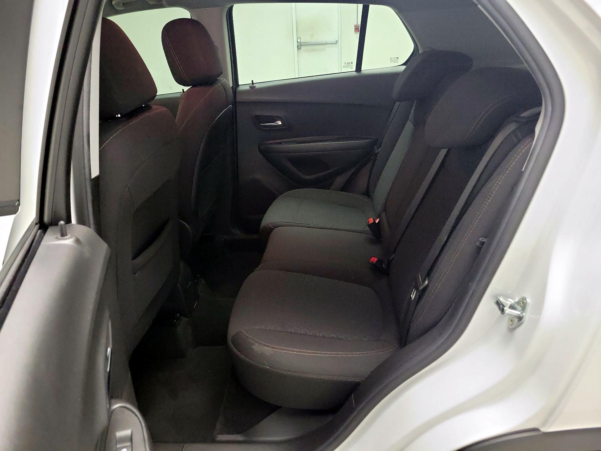 Thumbnail: 2021 Chevrolet Trax - 19