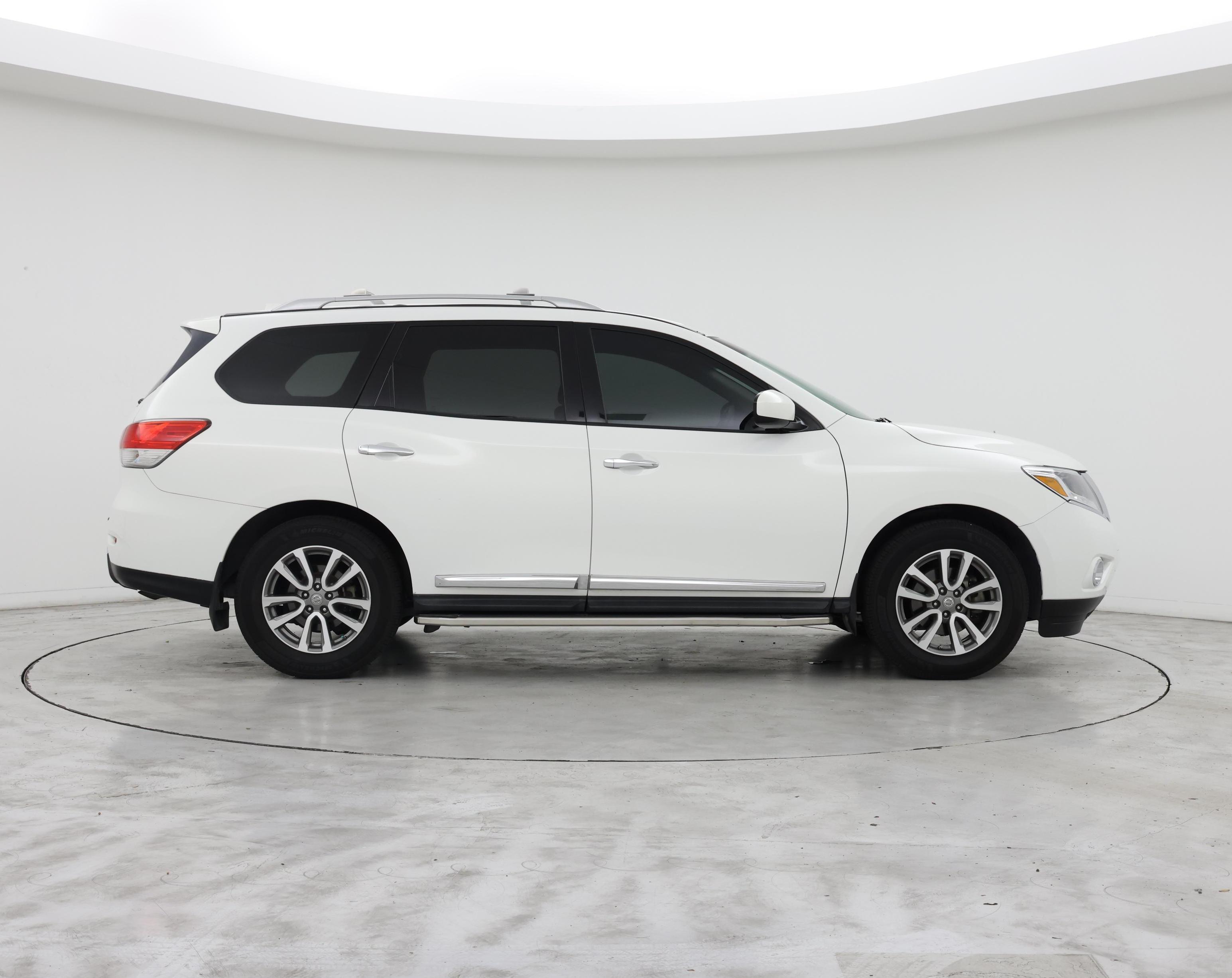 Thumbnail: 2014 Nissan Pathfinder - 7