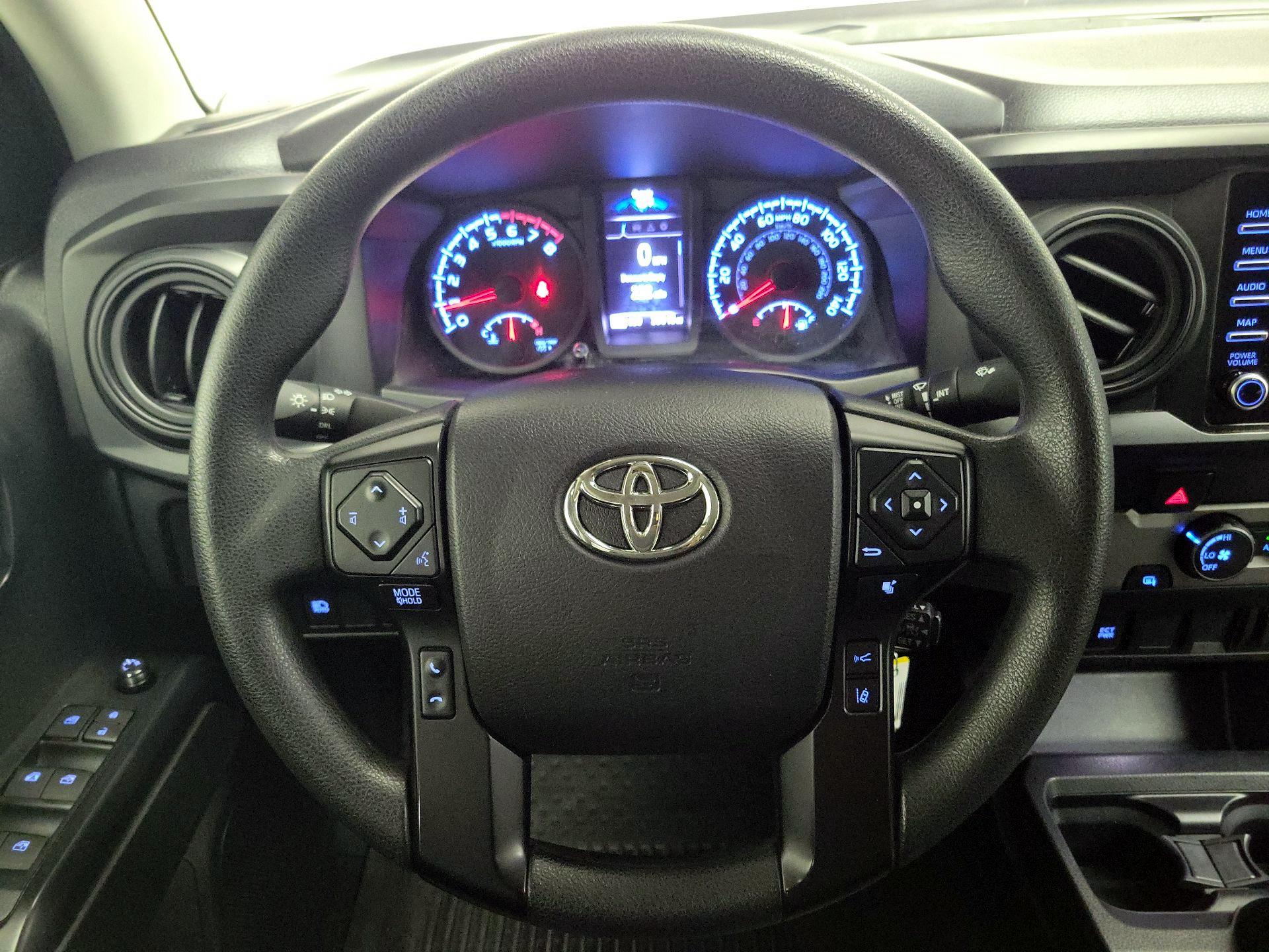 Thumbnail: 2022 Toyota Tacoma - 10