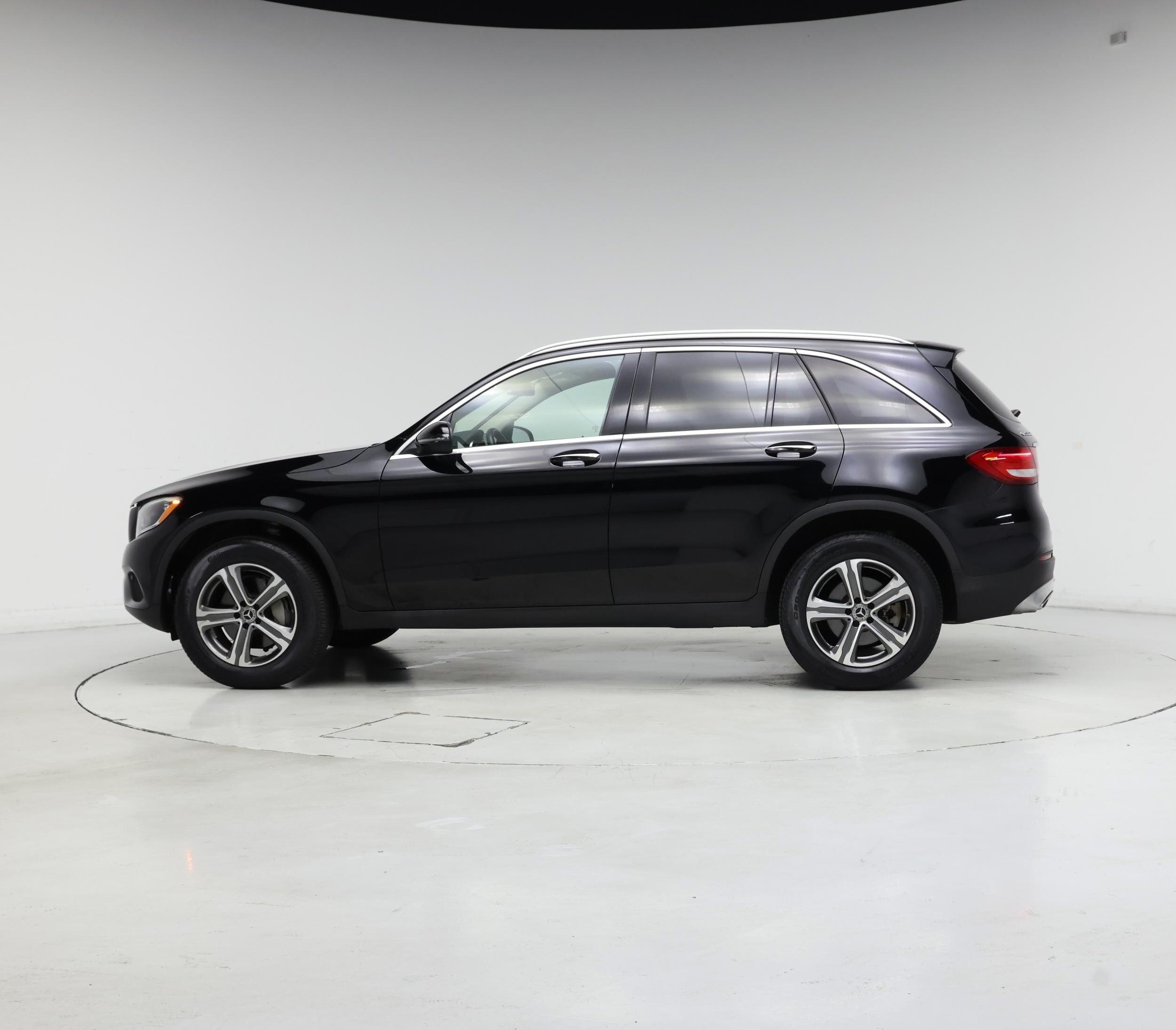 Thumbnail: 2019 Mercedes-Benz GLC - 3