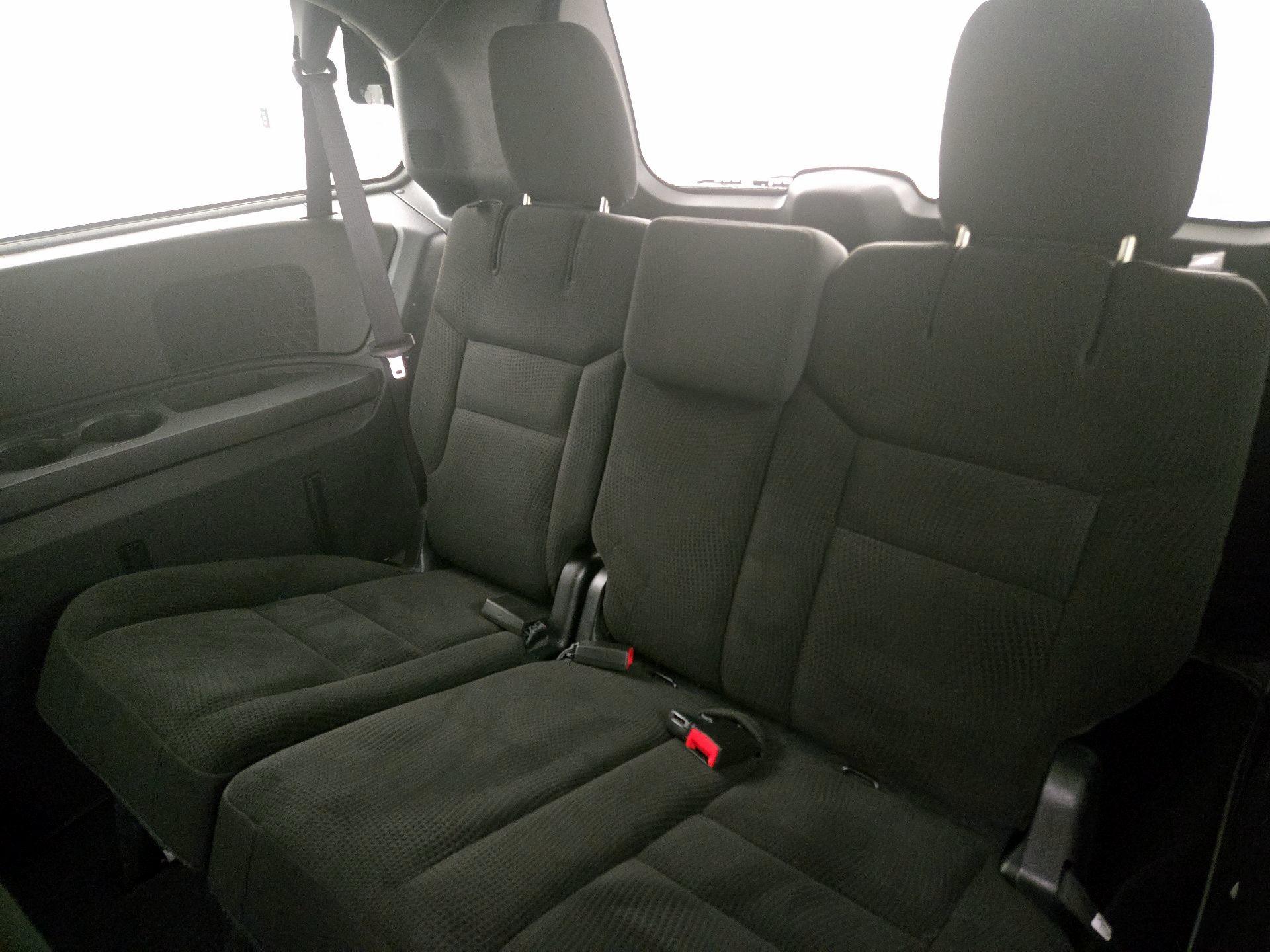 Thumbnail: 2019 Dodge Grand Caravan - 20