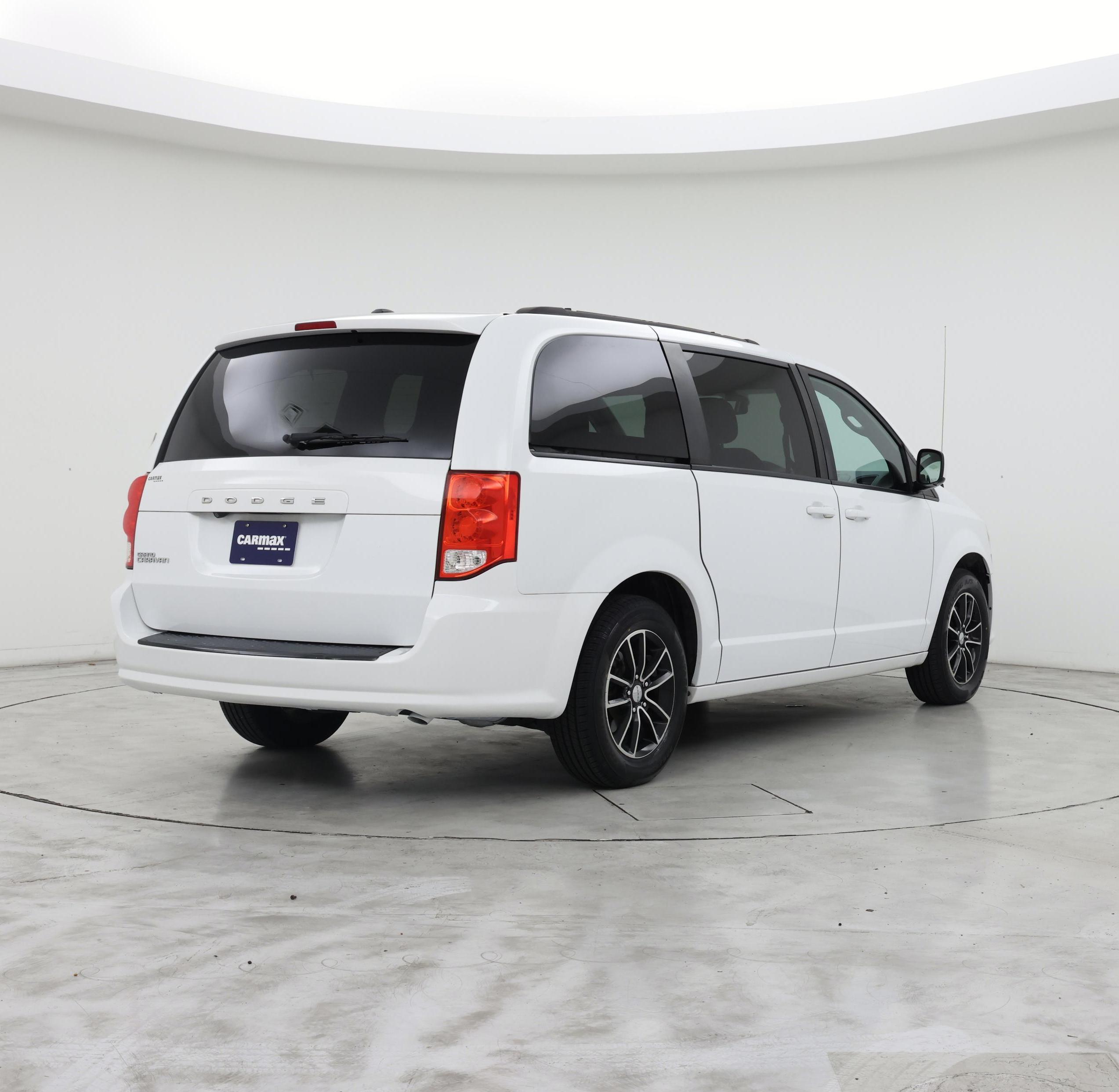 Thumbnail: 2019 Dodge Grand Caravan - 8