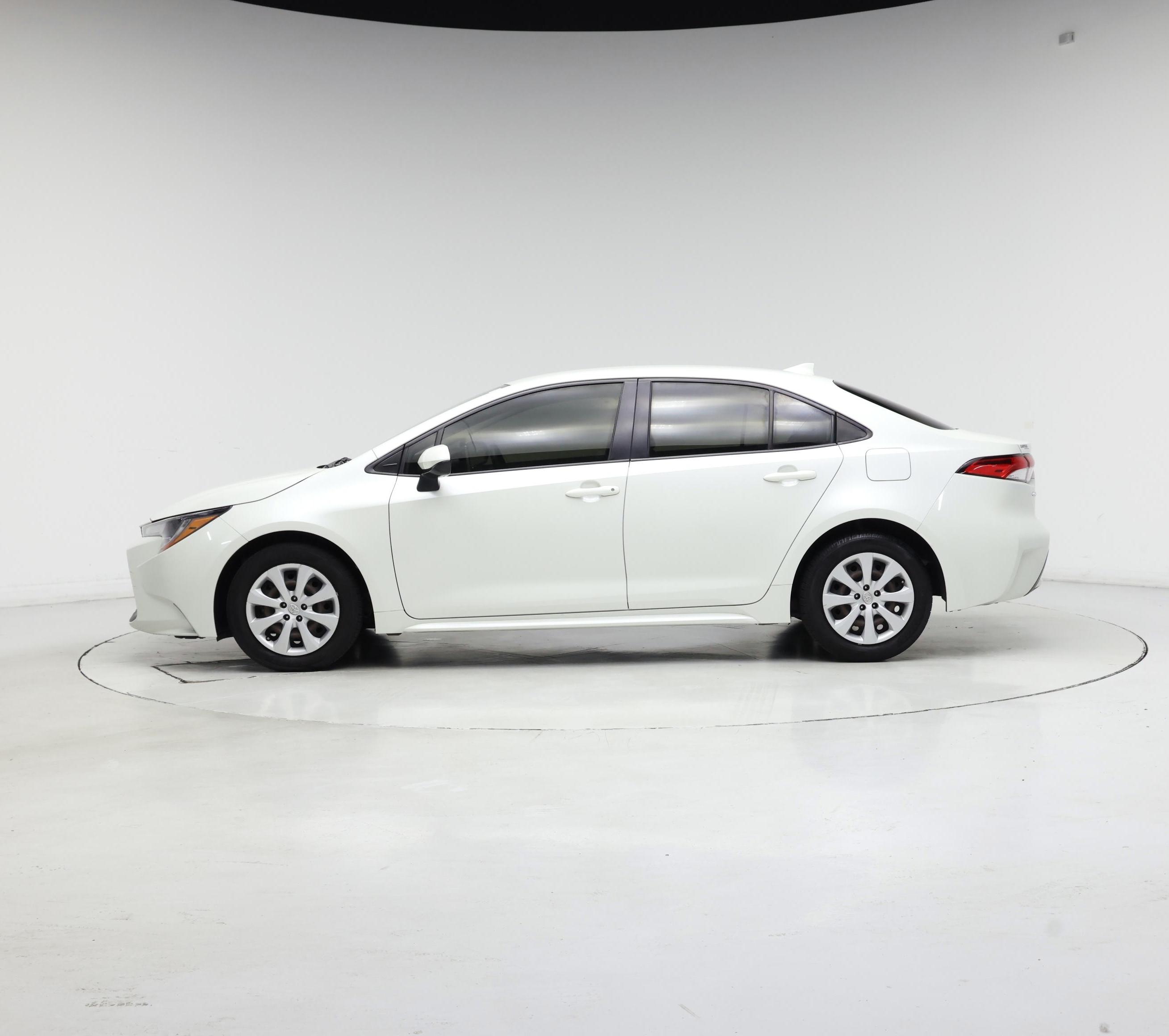 Thumbnail: 2021 Toyota Corolla - 3
