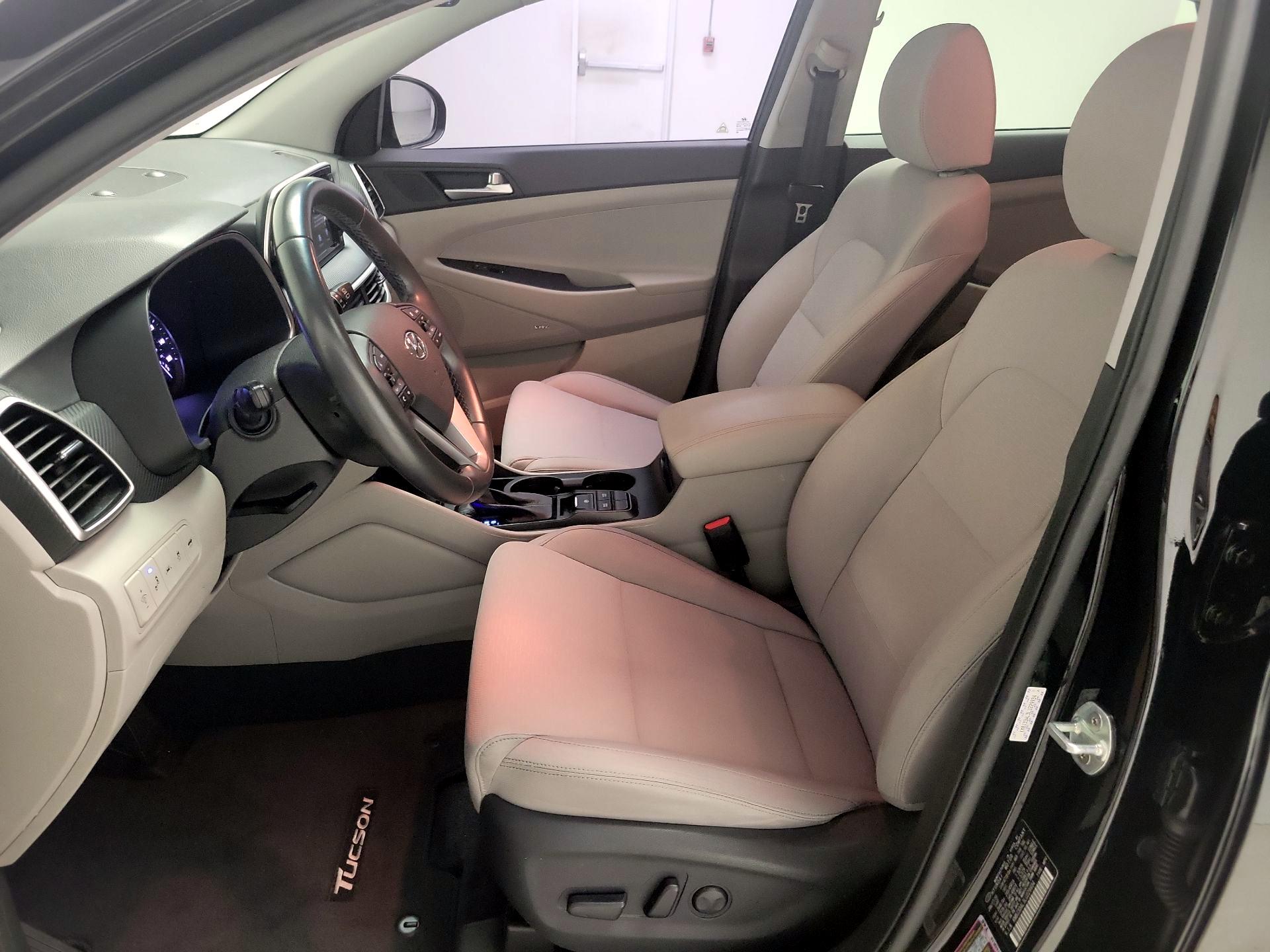 Thumbnail: 2020 Hyundai Tucson - 11
