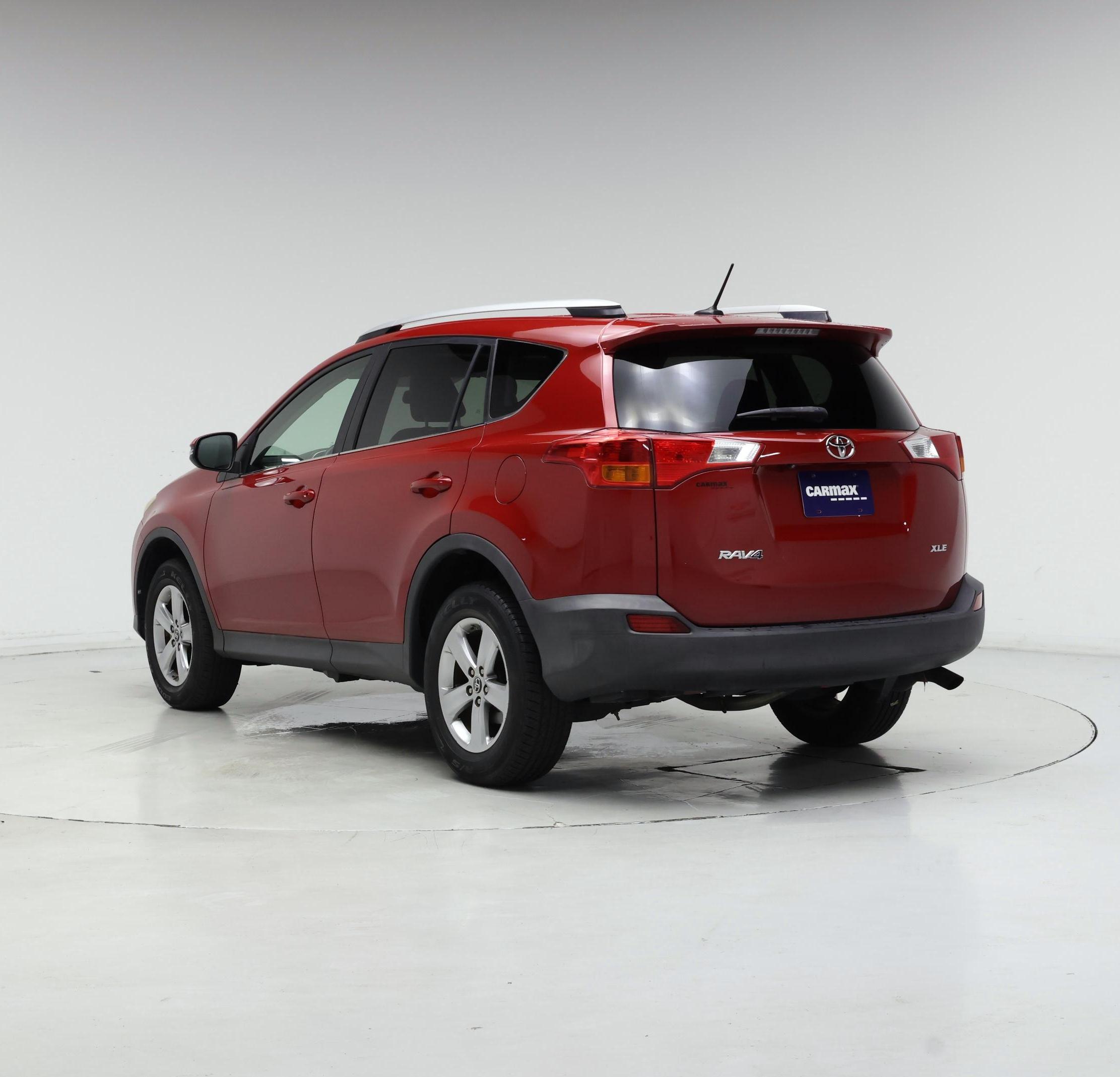 Thumbnail: 2015 Toyota RAV4 - 2