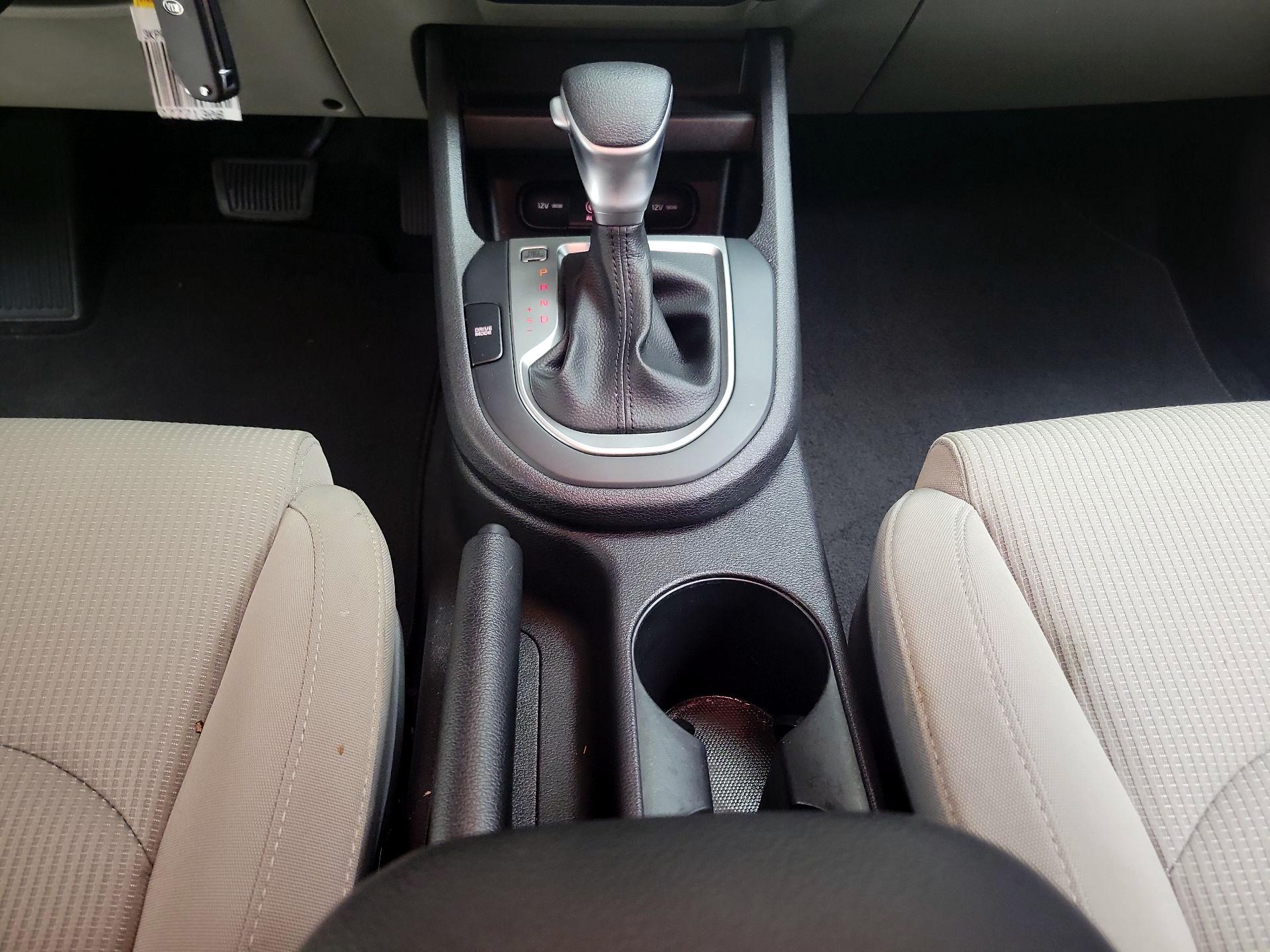 Thumbnail: 2021 Kia Forte - 17