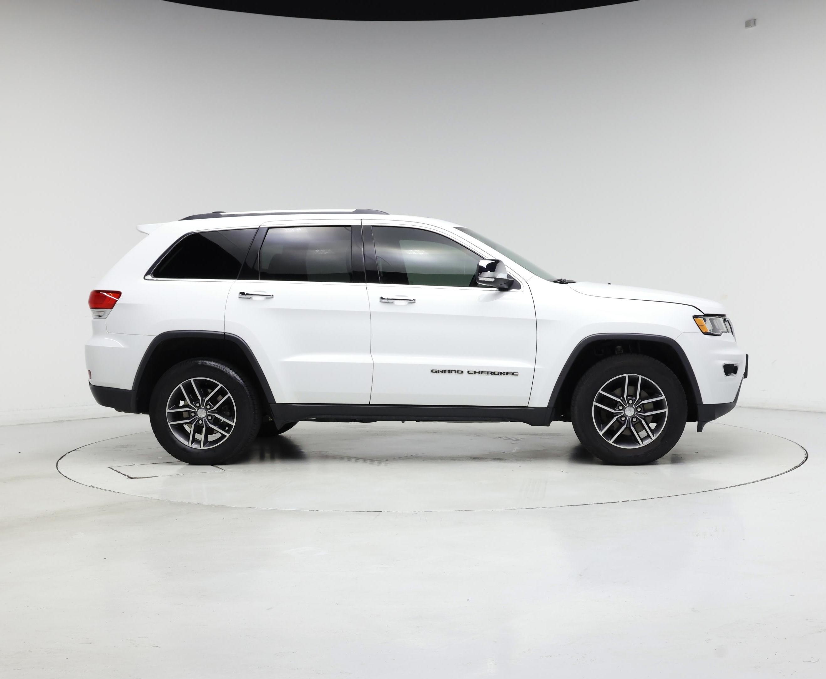 Thumbnail: 2018 Jeep Grand Cherokee - 7