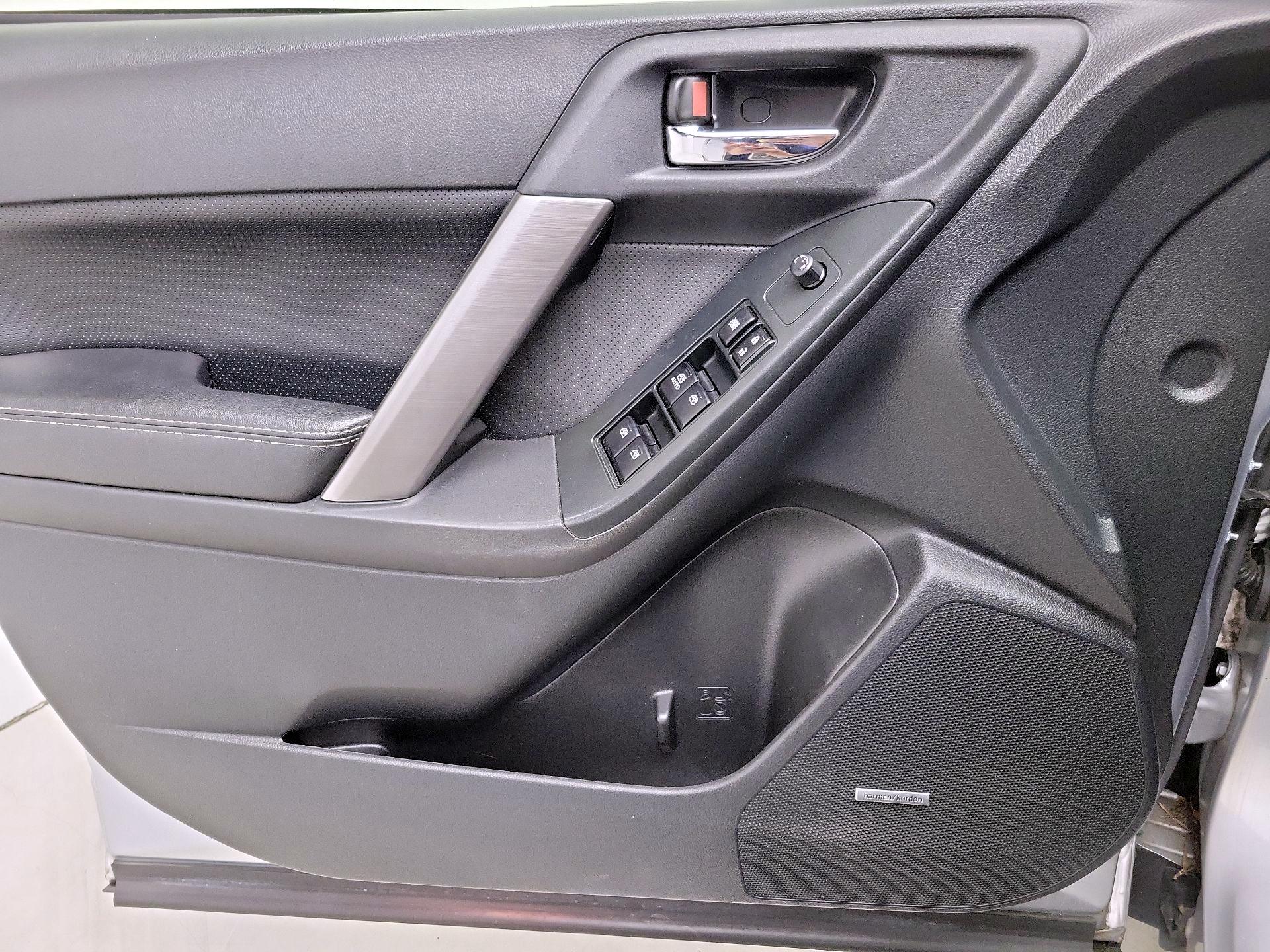 Thumbnail: 2015 Subaru Forester - 12