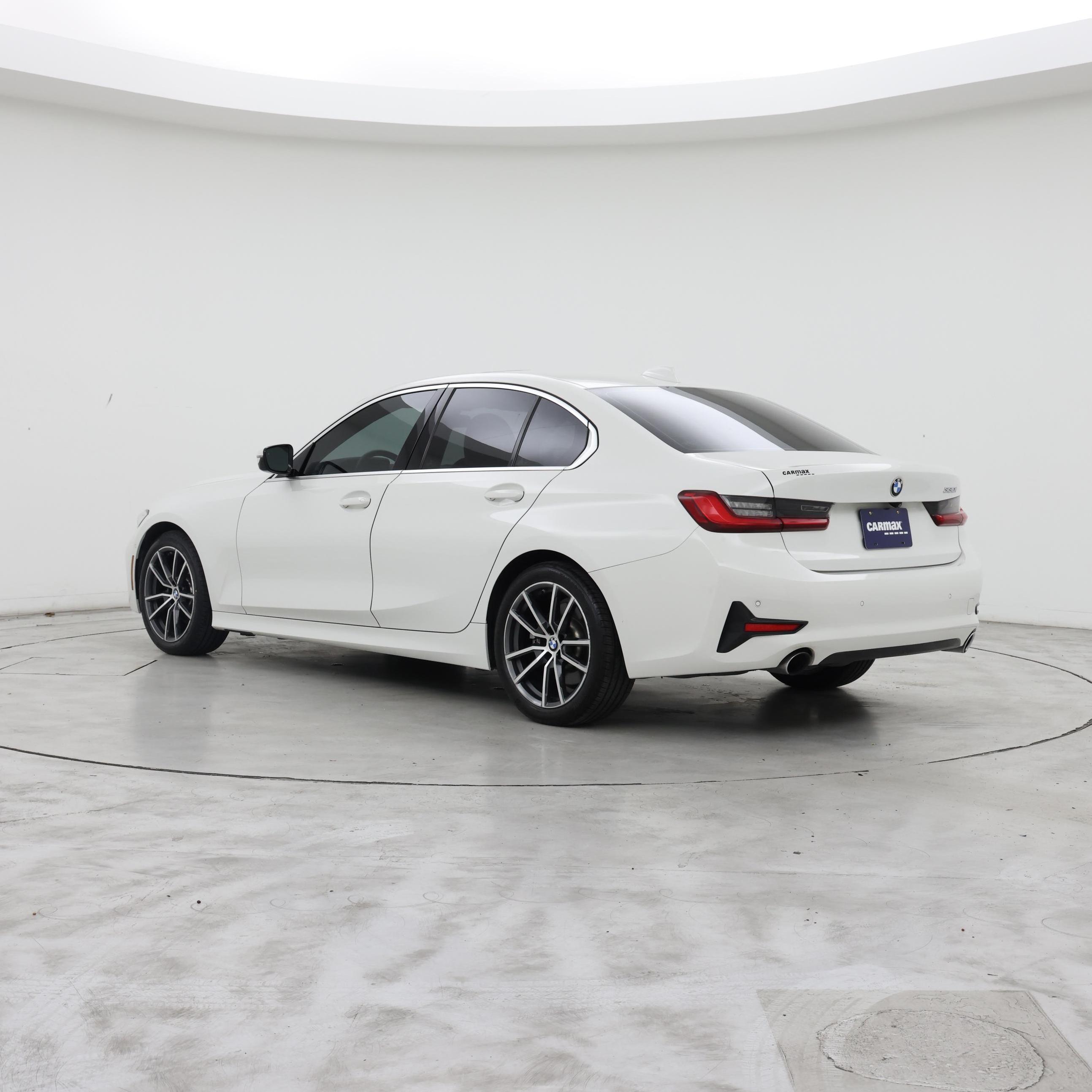 Thumbnail: 2020 BMW 3 Series - 2