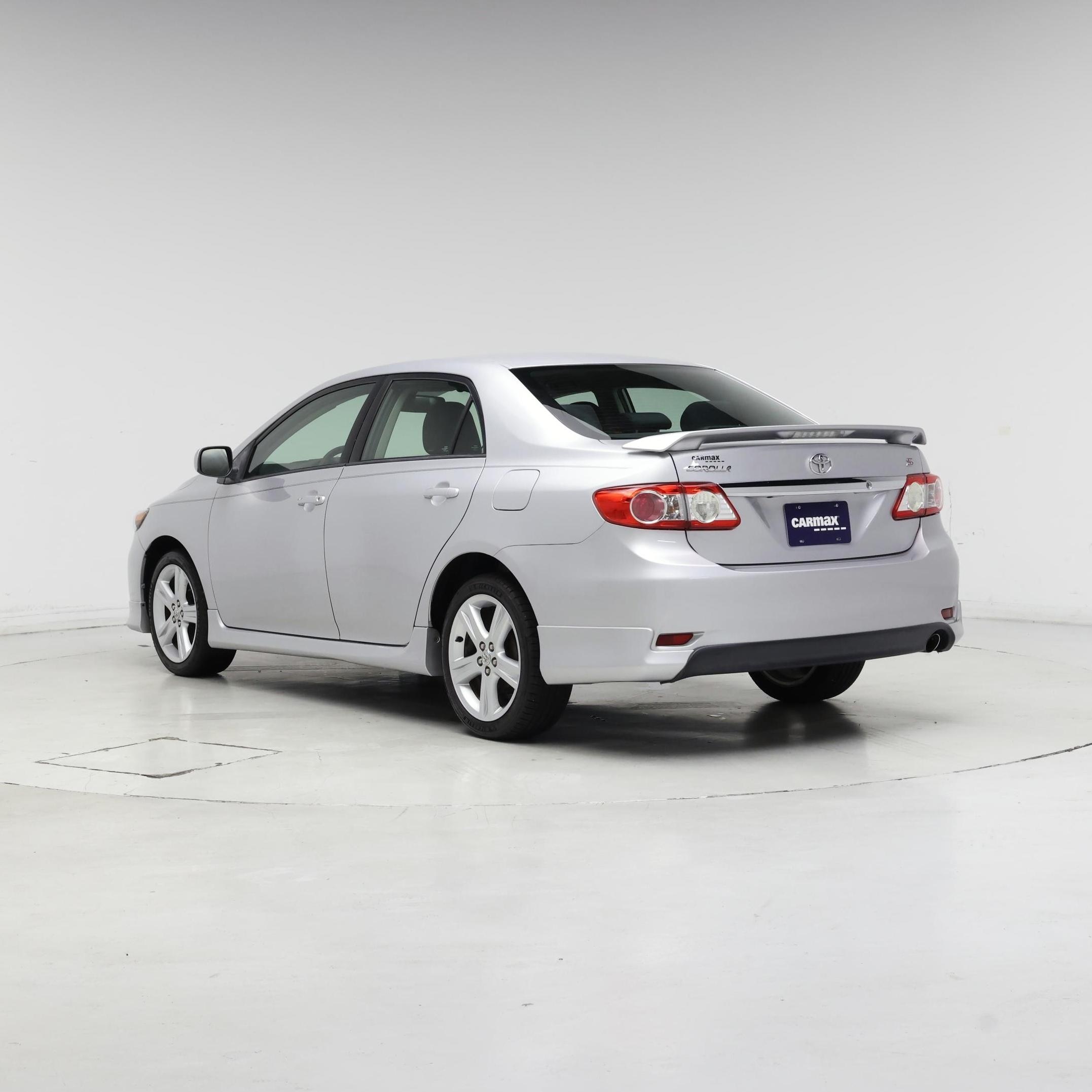 Thumbnail: 2013 Toyota Corolla - 2