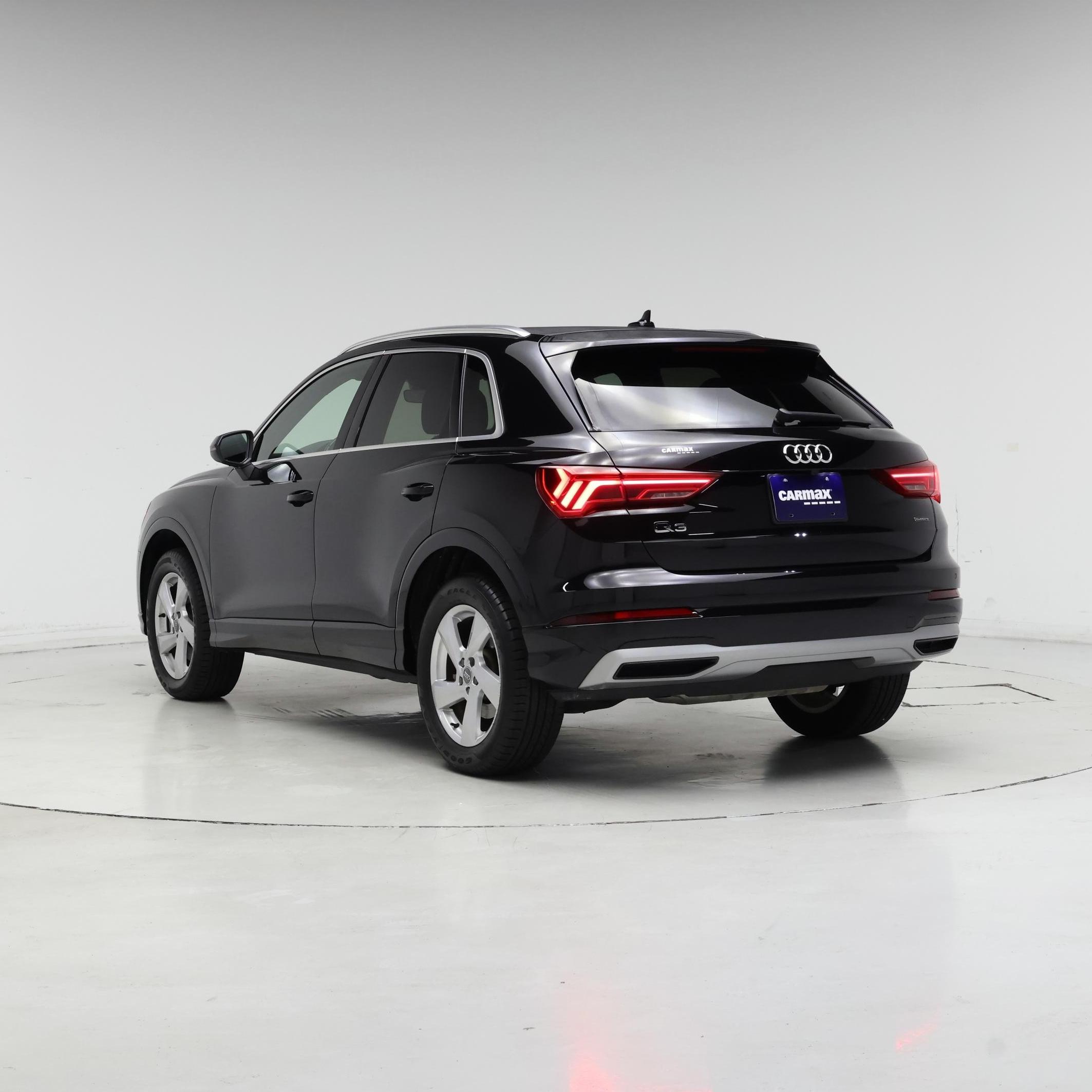 Thumbnail: 2020 Audi Q3 - 2
