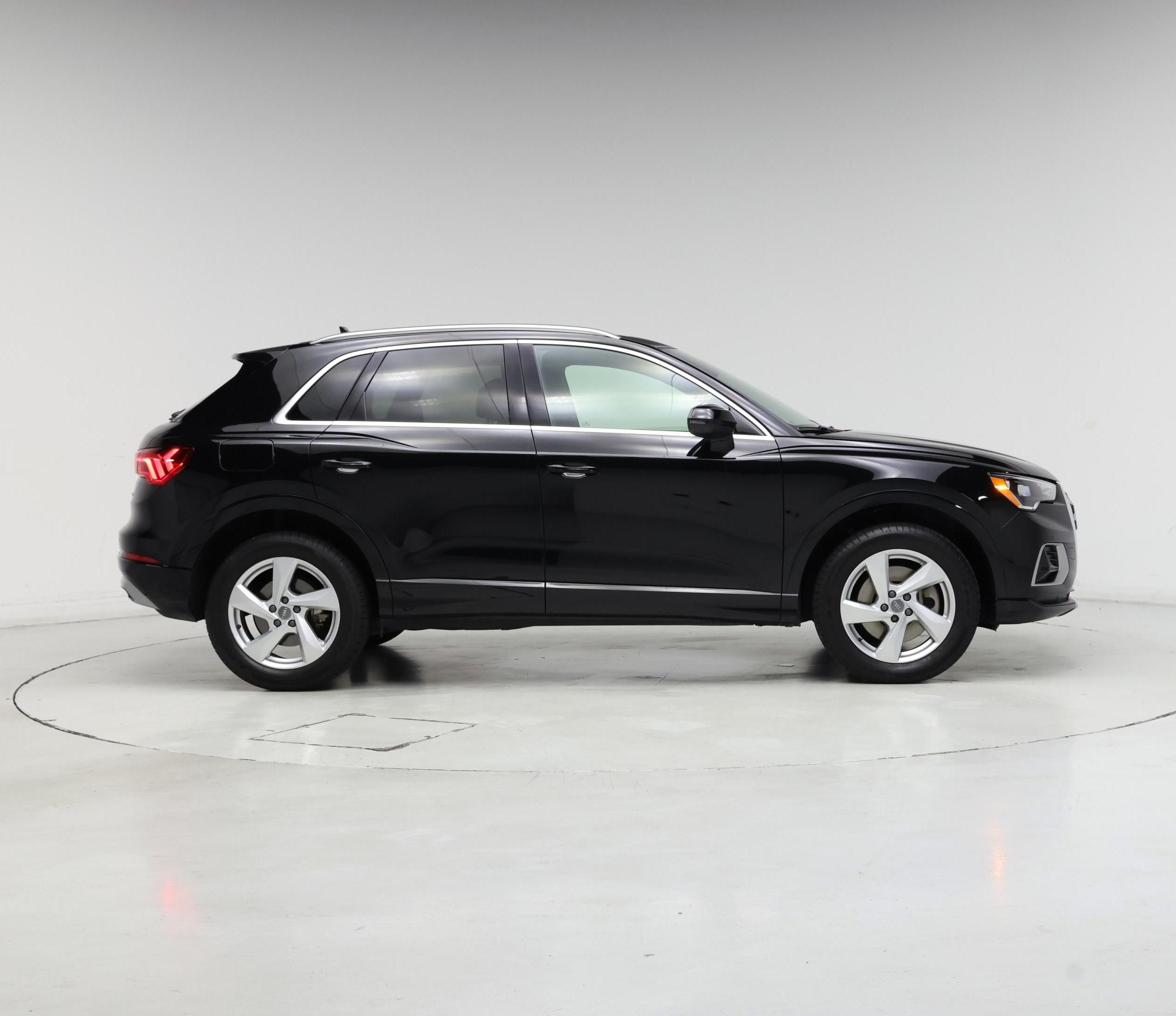 Thumbnail: 2020 Audi Q3 - 7