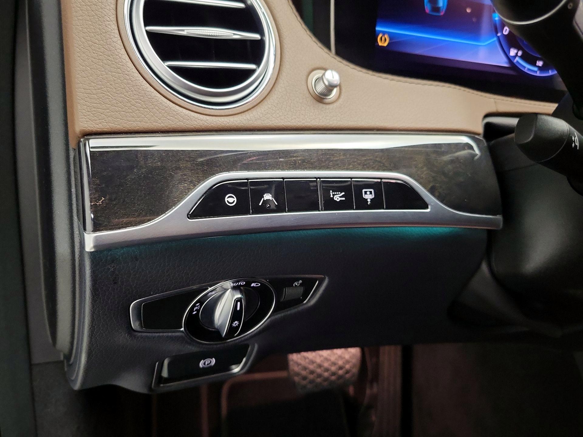 Thumbnail: 2019 Mercedes-Benz S-Class - 13