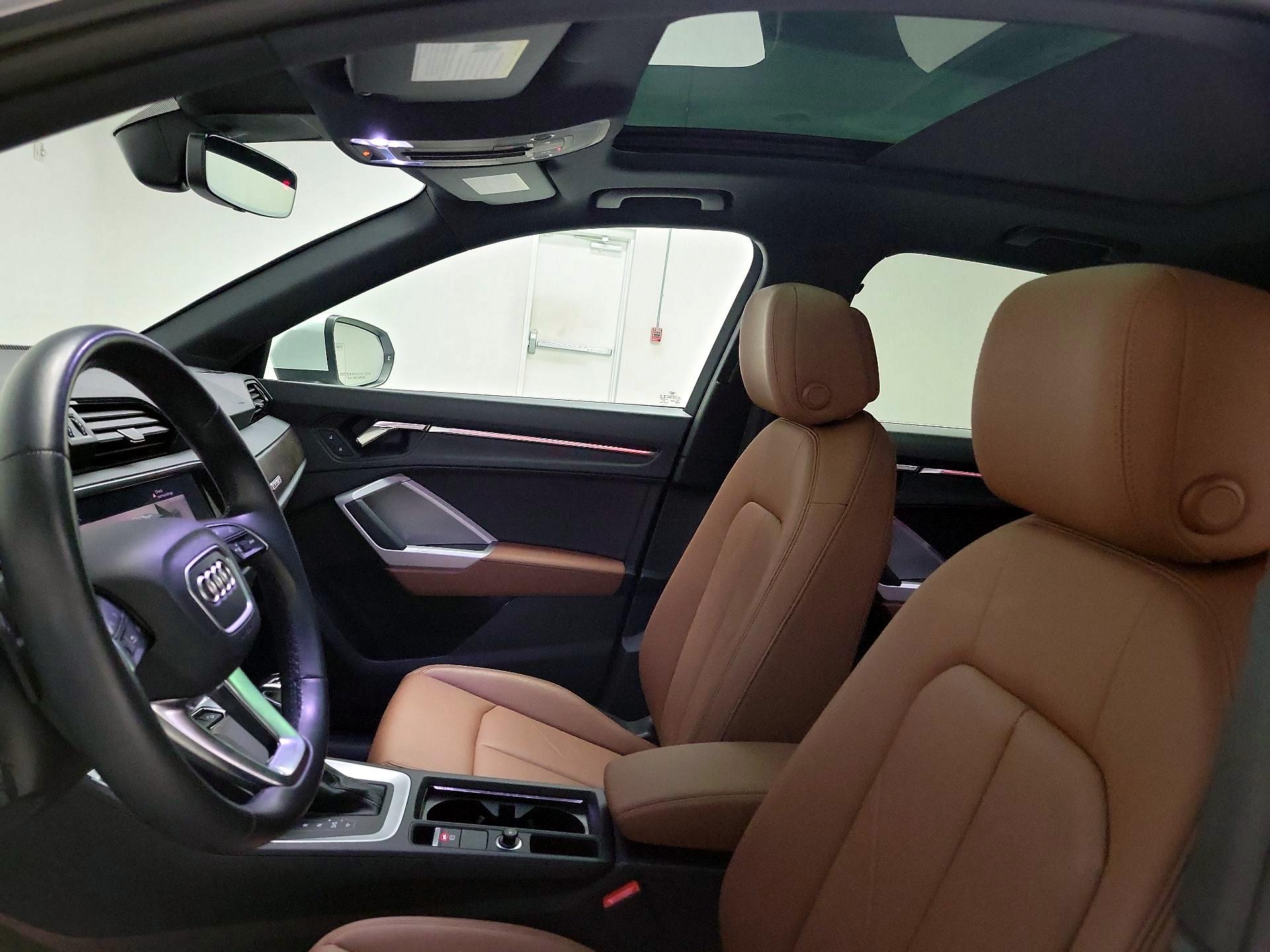 Thumbnail: 2022 Audi Q3 - 18