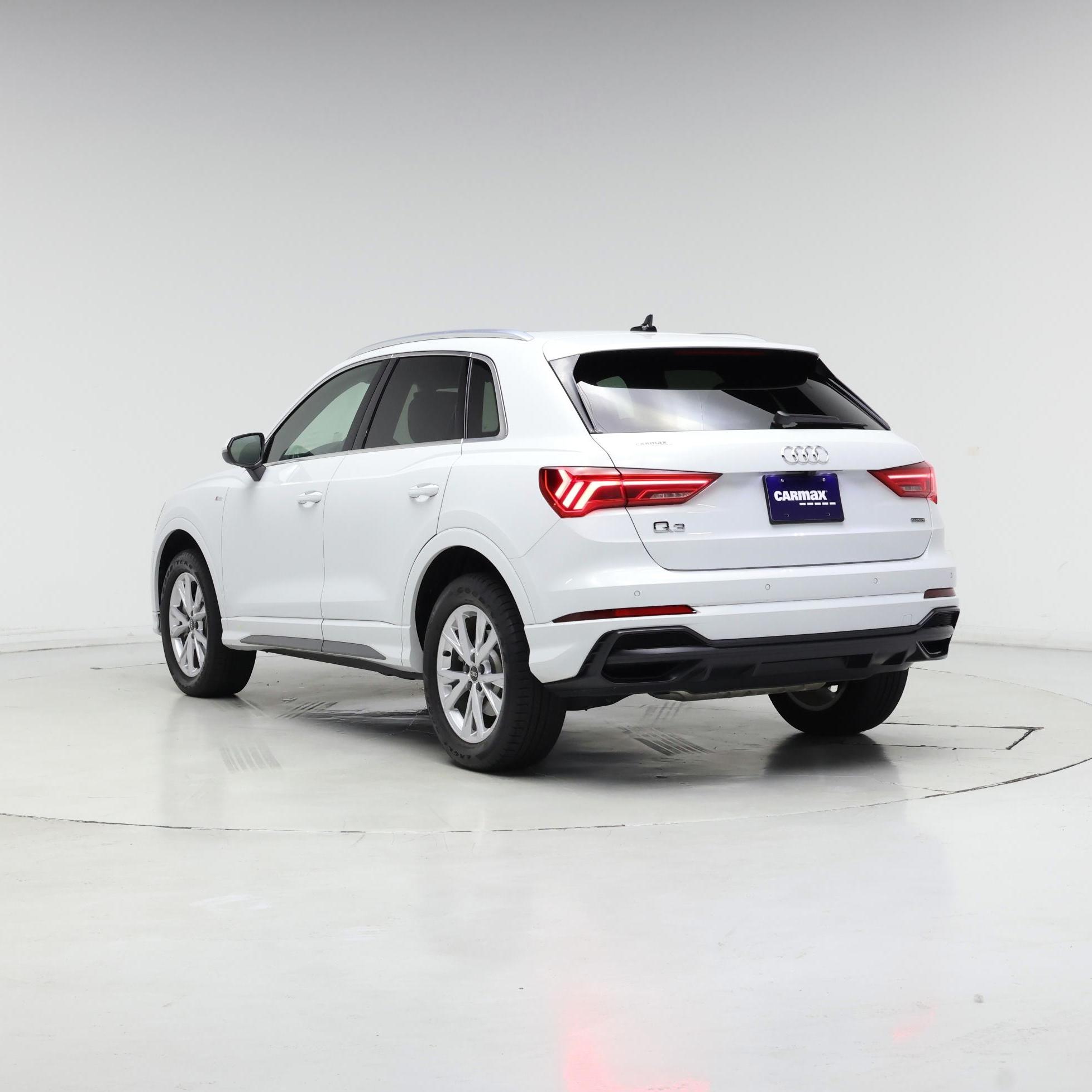 Thumbnail: 2022 Audi Q3 - 2