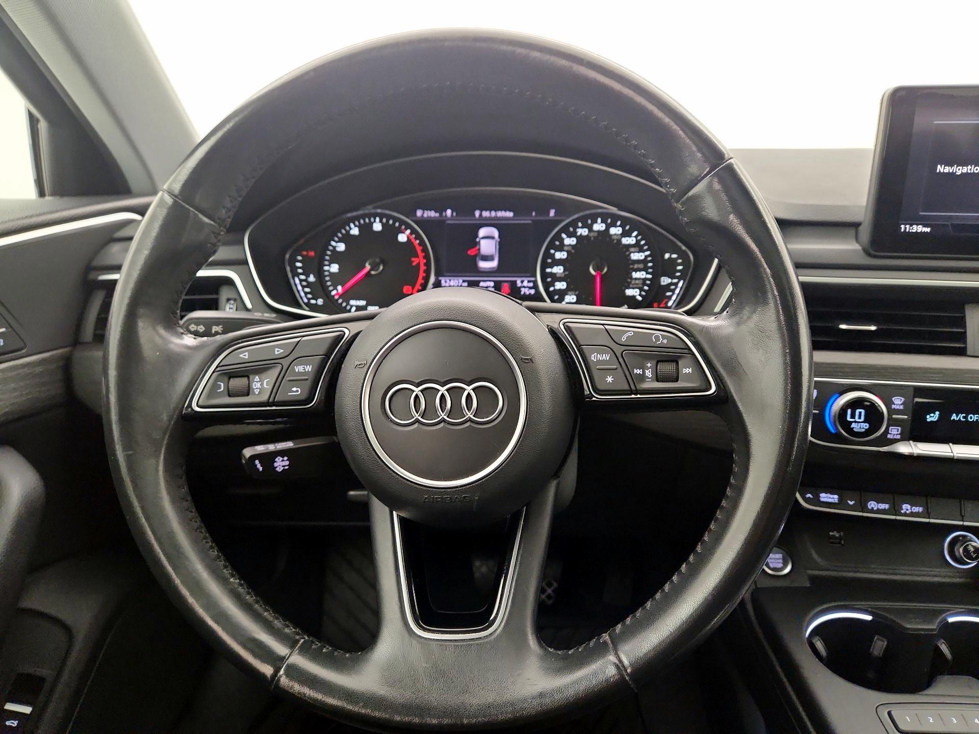 Thumbnail: 2019 Audi A4 - 10
