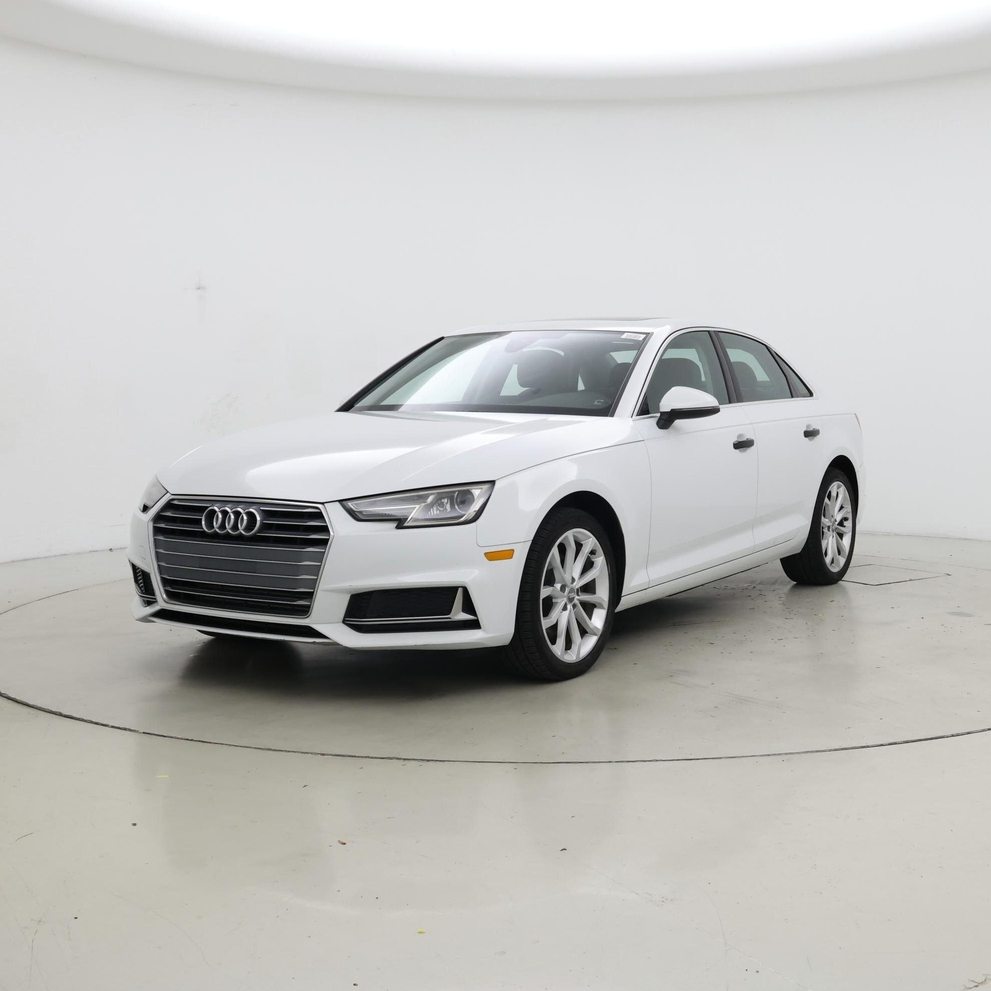 Thumbnail: 2019 Audi A4 - 4